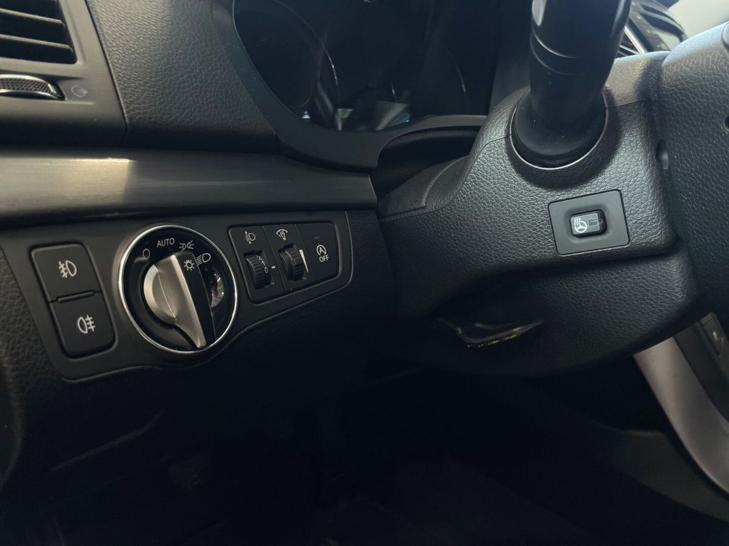 HYUNDAI i40 2012