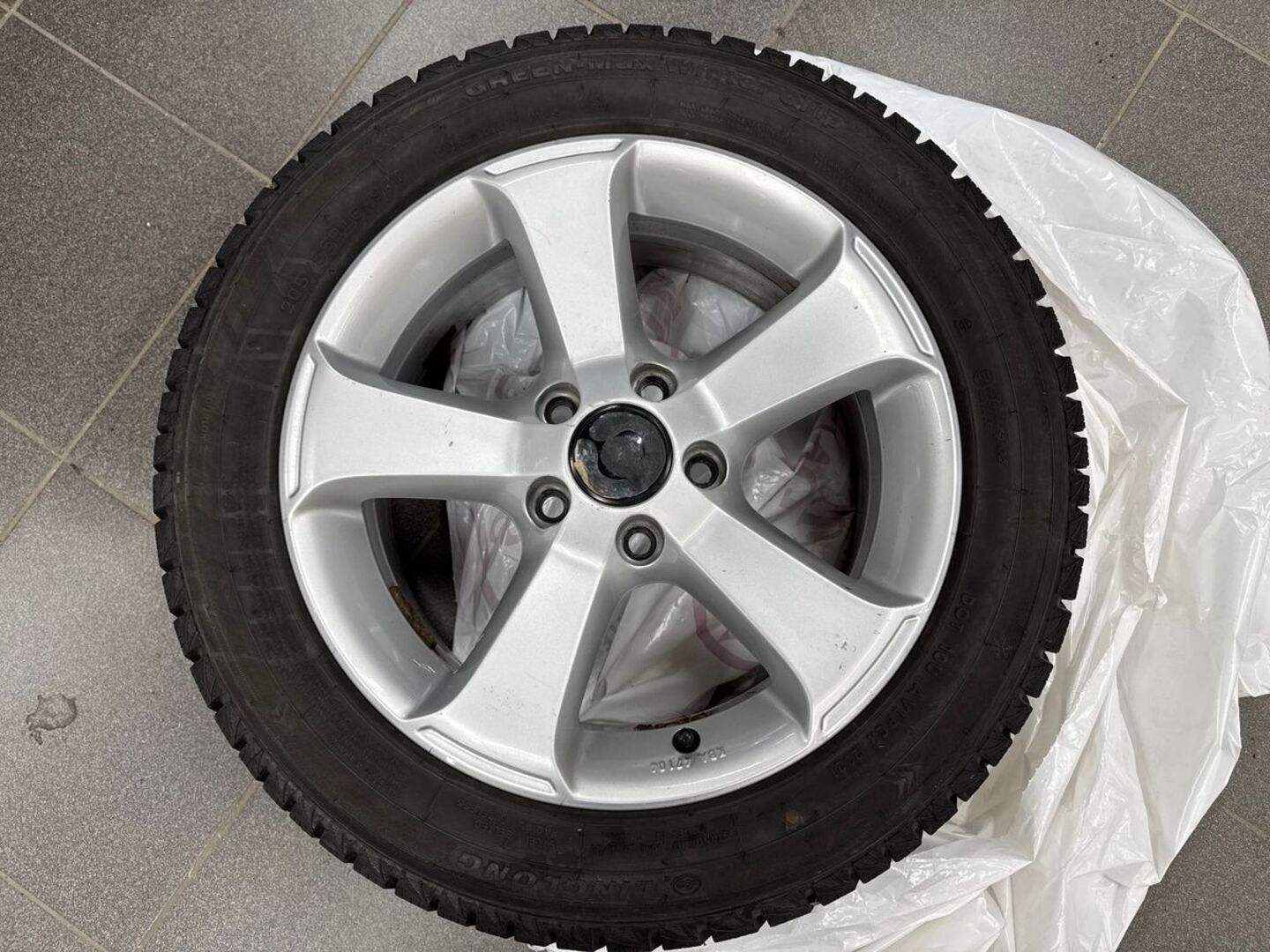 VOLKSWAGEN Passat 2013