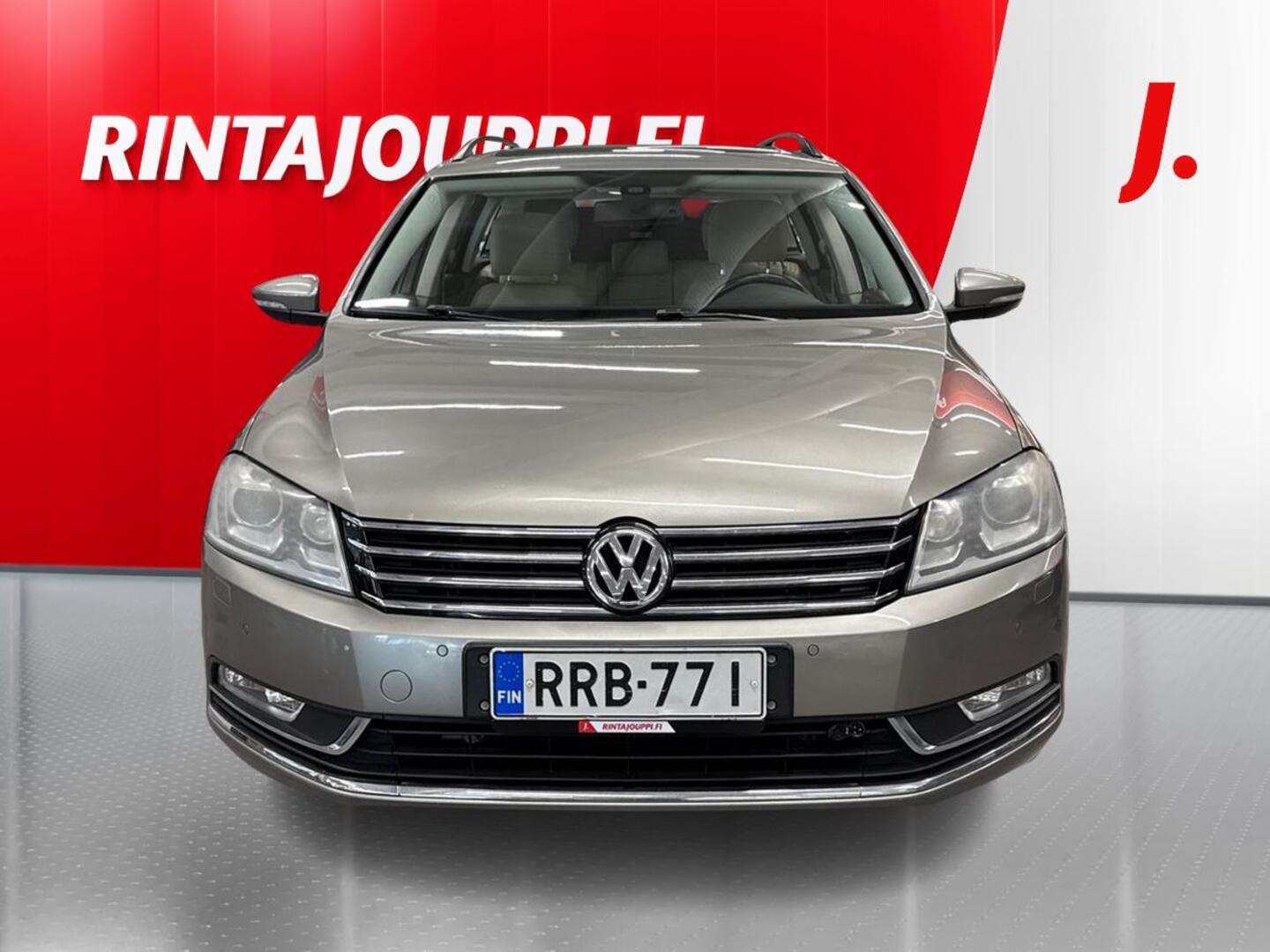 VOLKSWAGEN Passat 2013