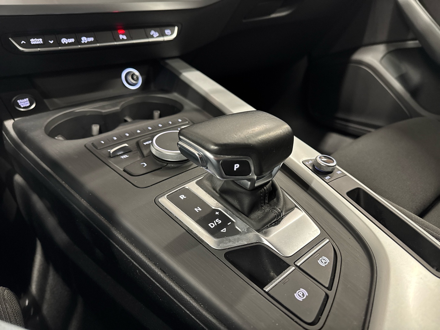 AUDI A4 allroad quattro 2017