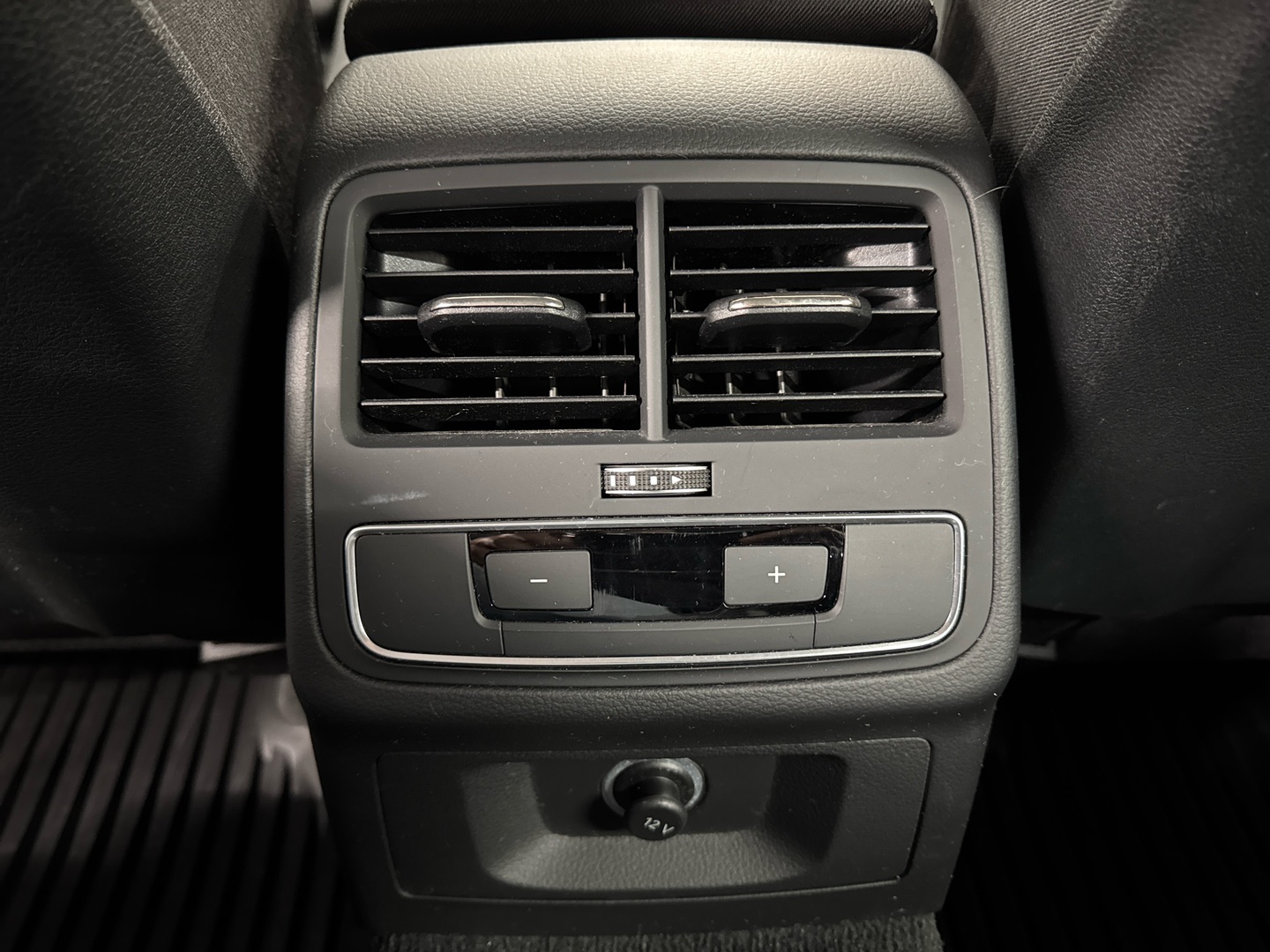 AUDI A4 allroad quattro 2017