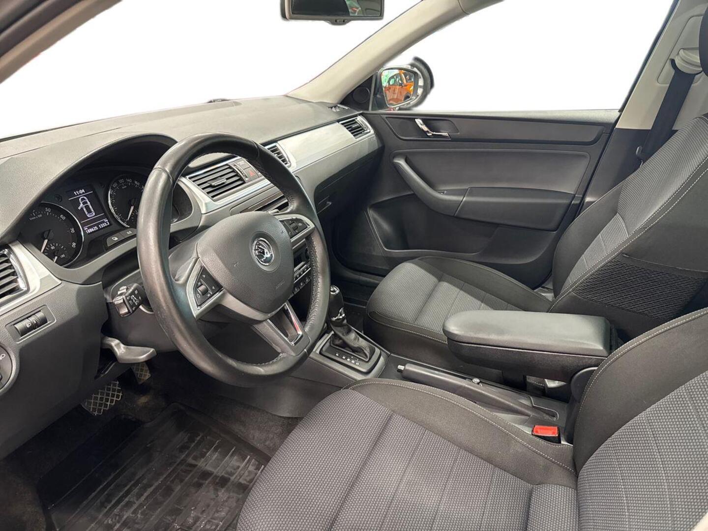 SKODA Rapid 2014