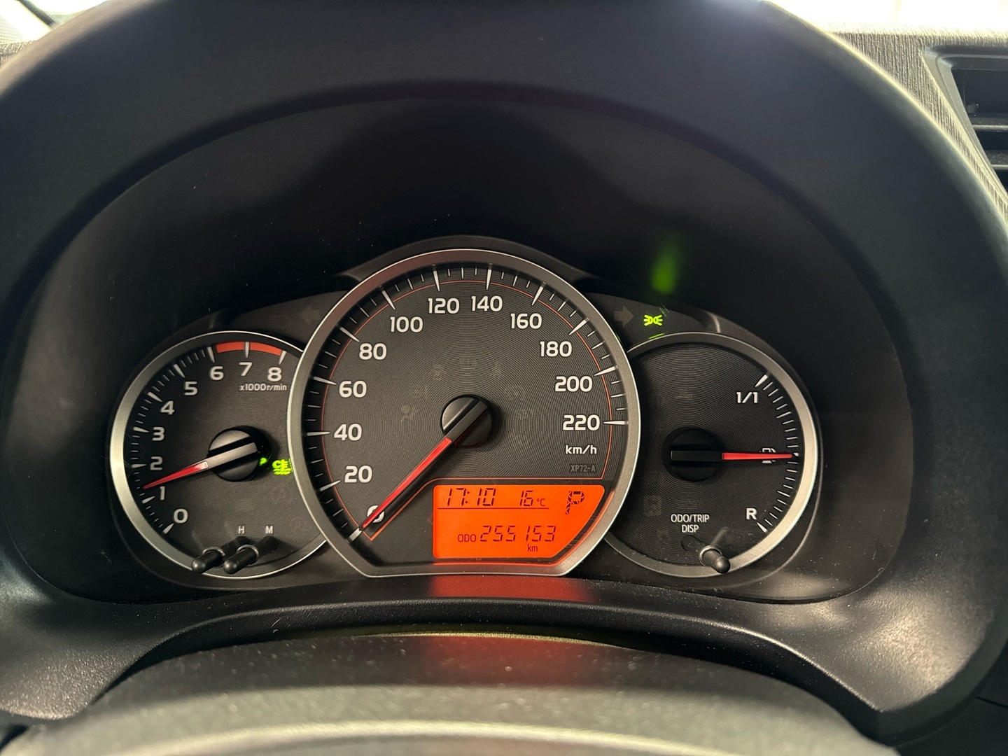 TOYOTA Yaris 2012