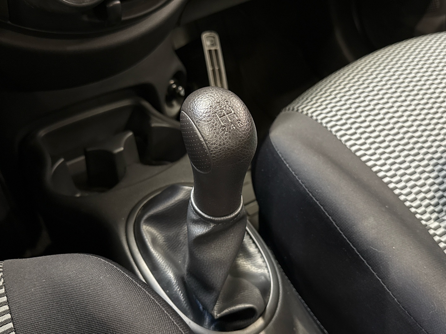 NISSAN Micra 2017