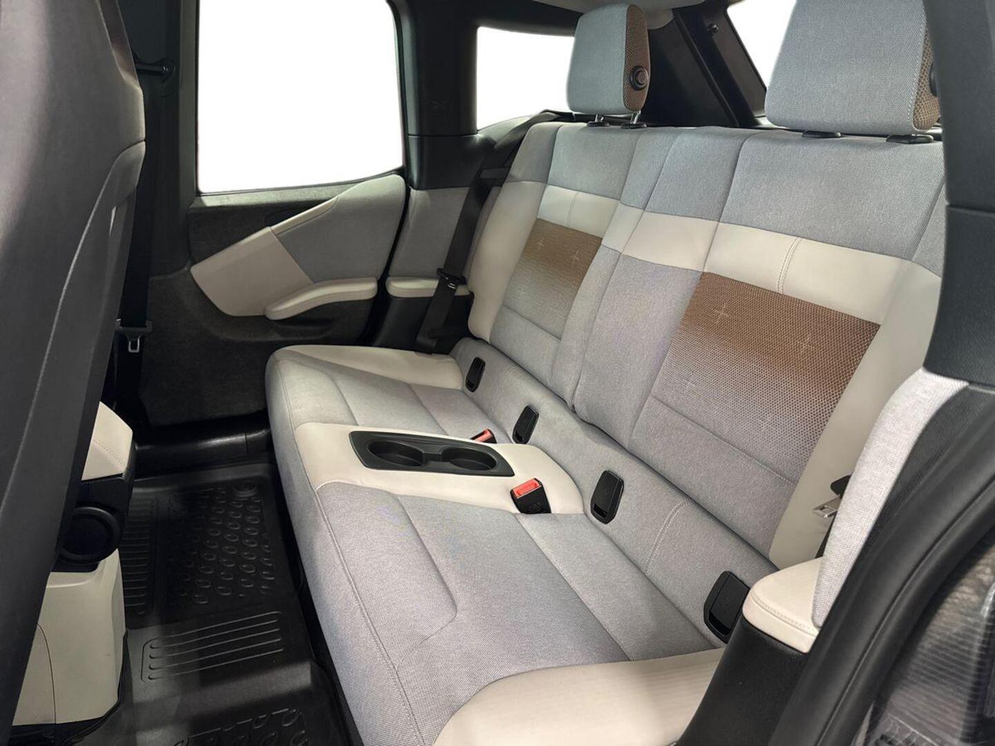 BMW i3 2019