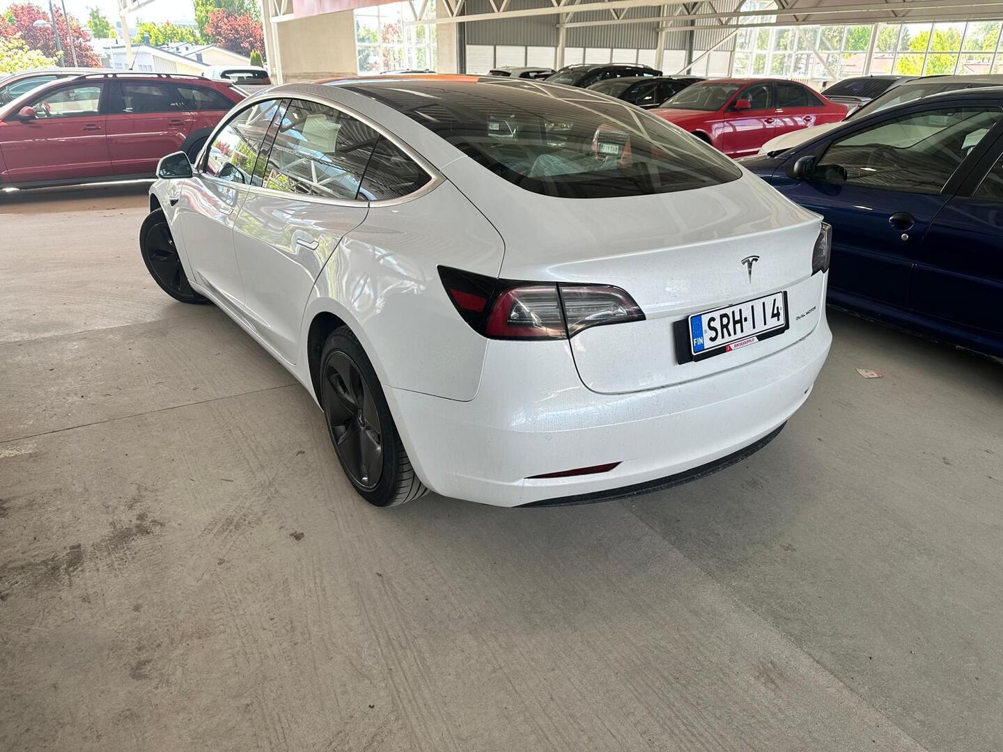 TESLA Model 3 2020