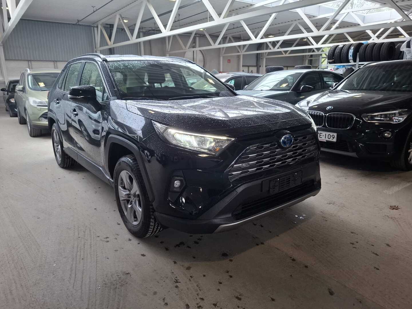 TOYOTA RAV4 2023