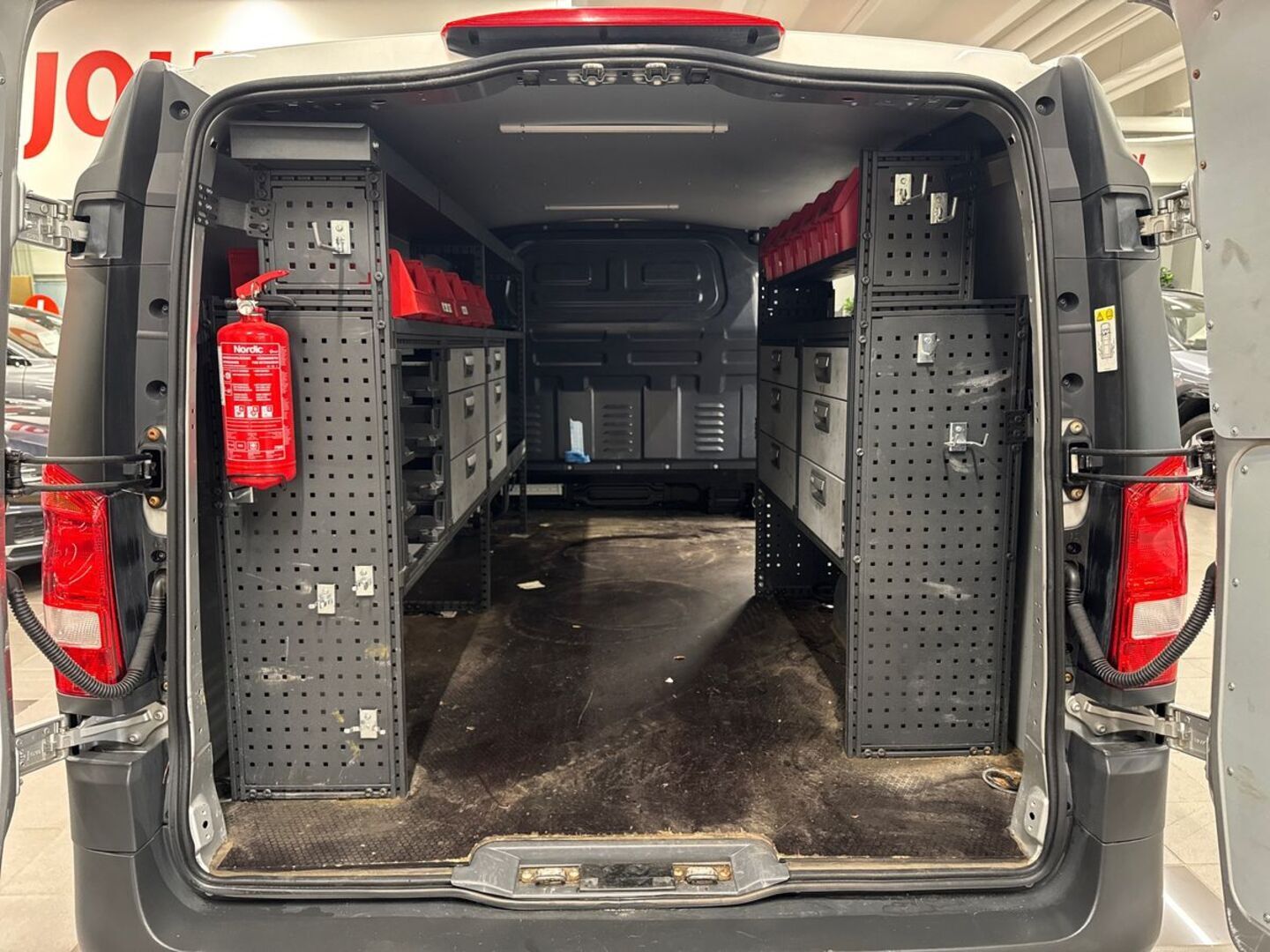 MERCEDES-BENZ Vito 9