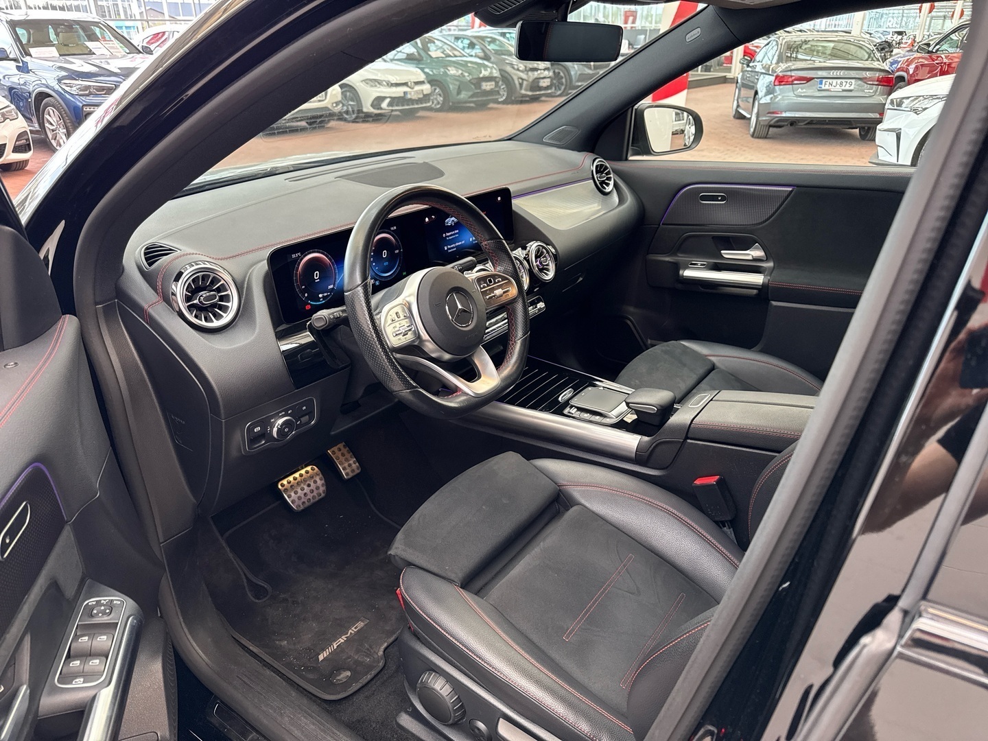 MERCEDES-BENZ EQA 2021