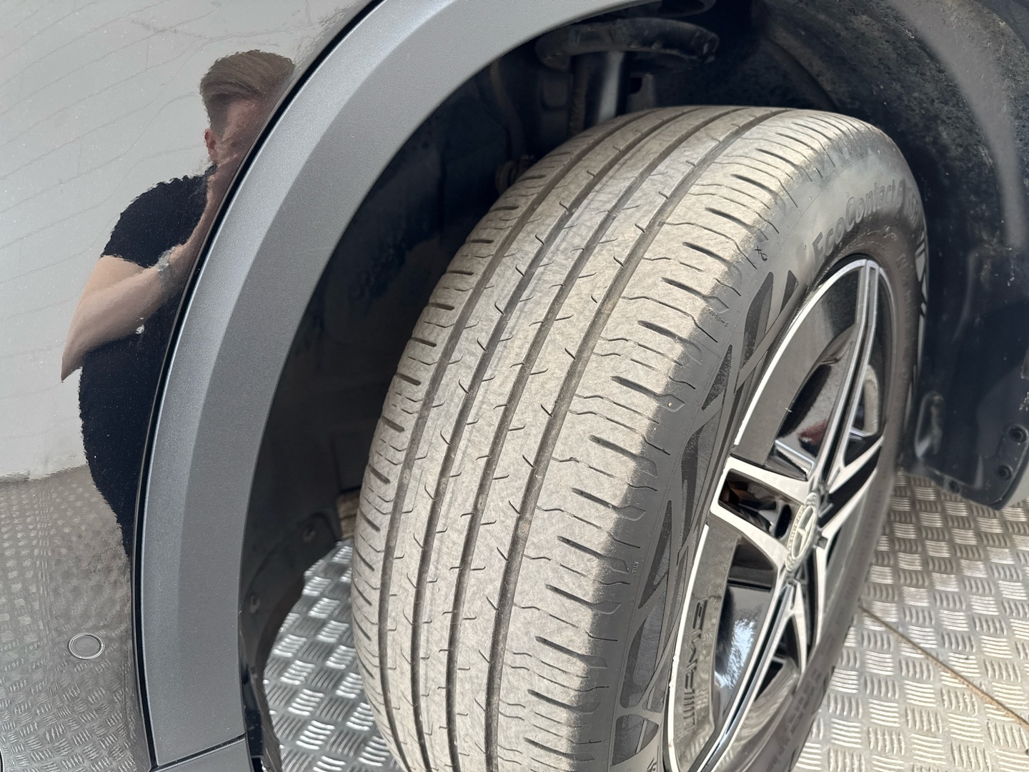 MERCEDES-BENZ EQA 2021