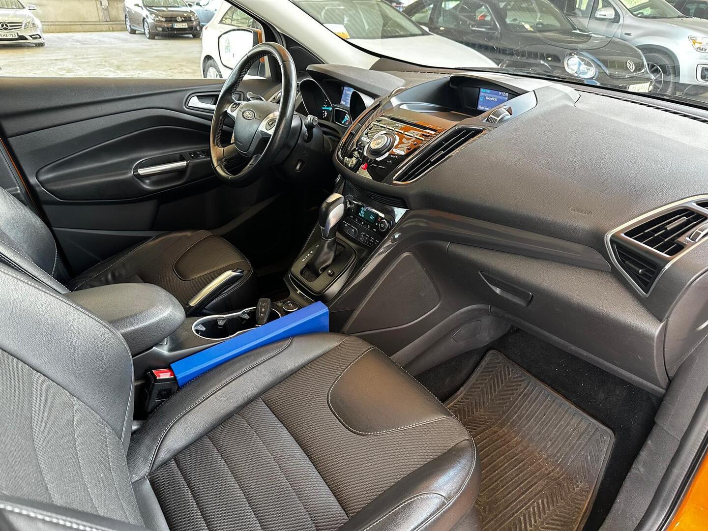 Ford Kuga 7