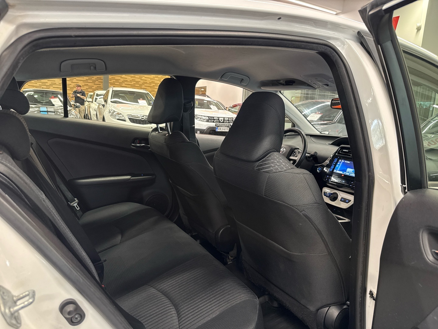 TOYOTA Prius 2016