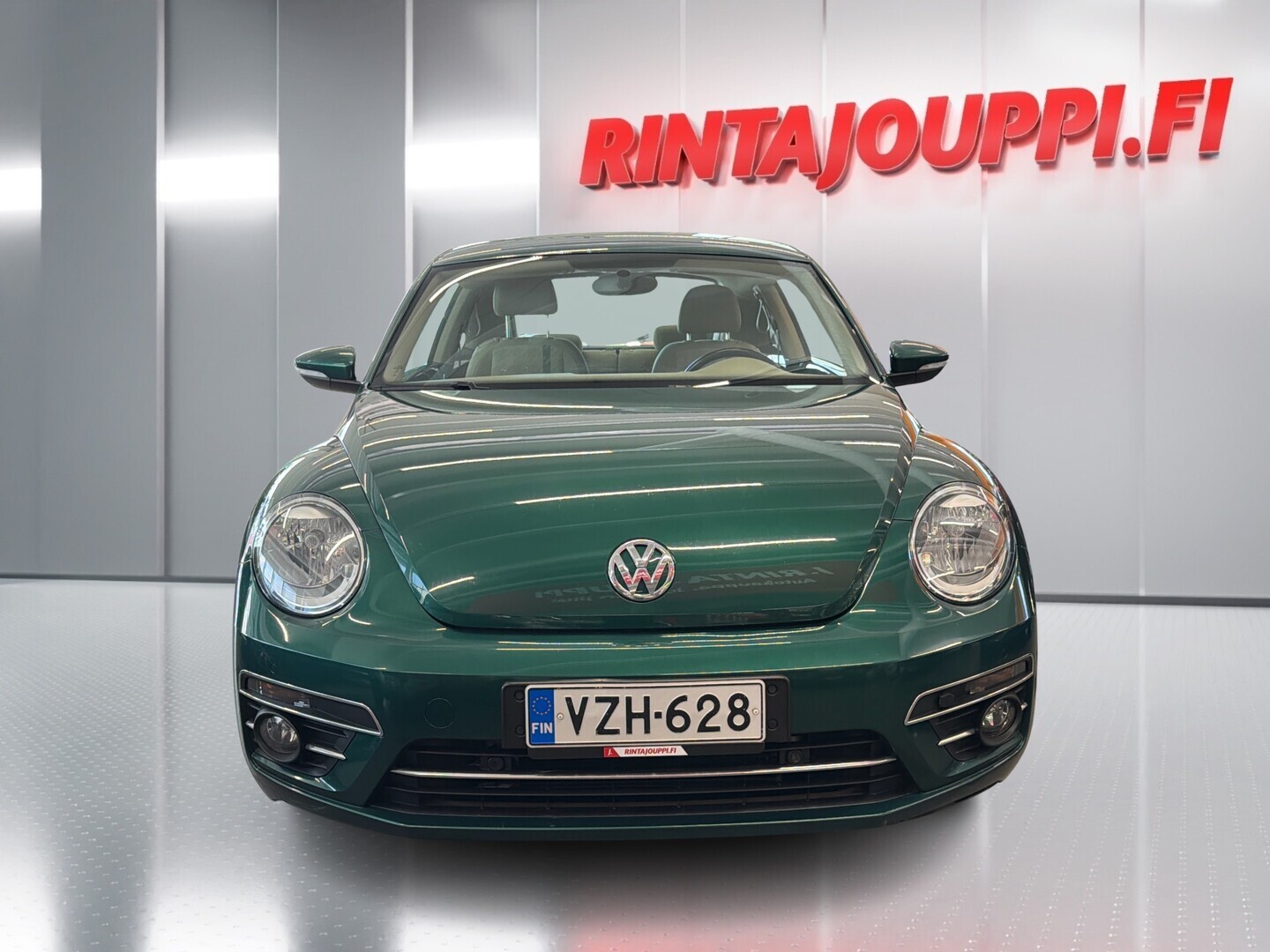 VOLKSWAGEN Beetle 2017