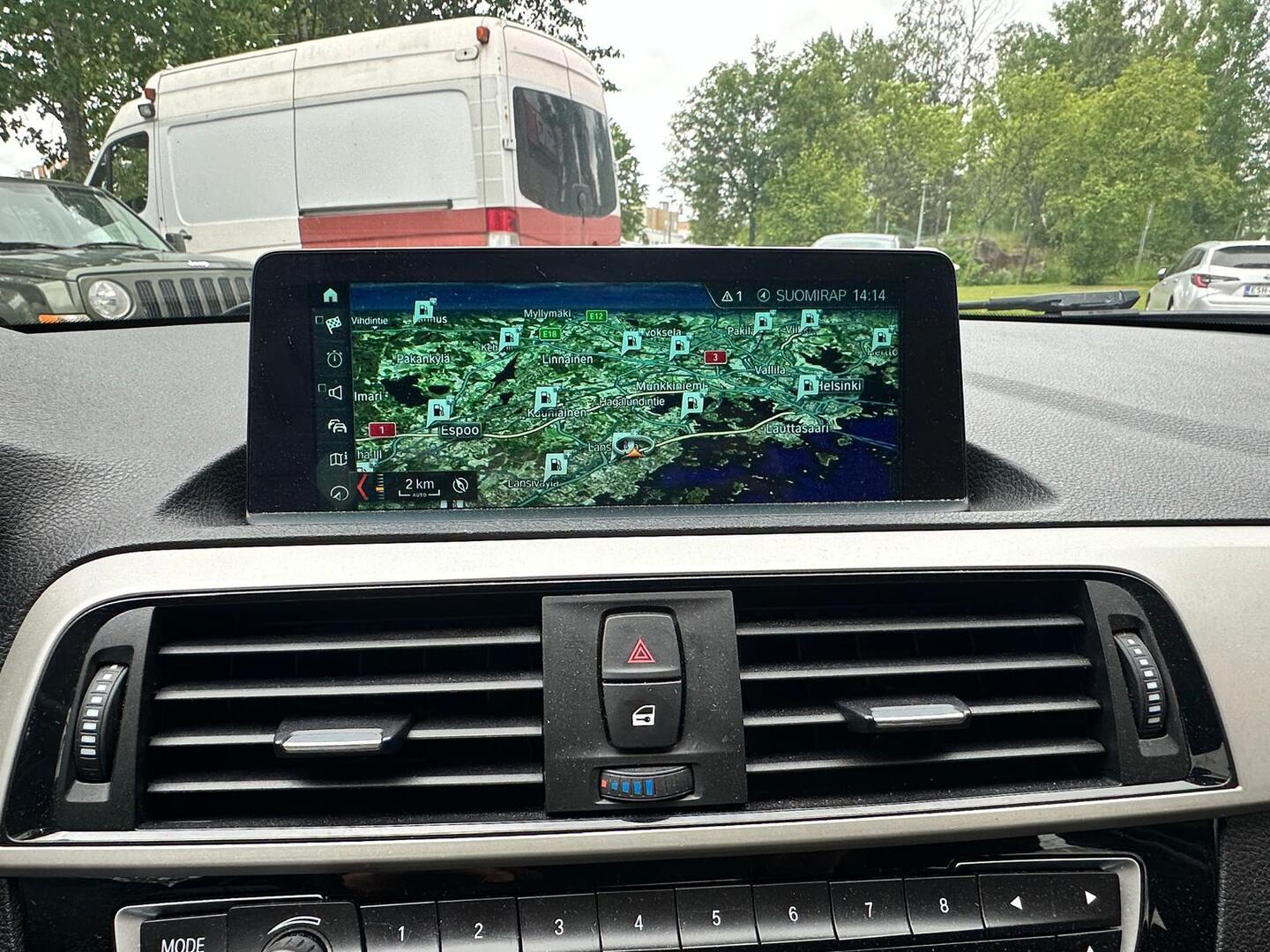 BMW 118 2018