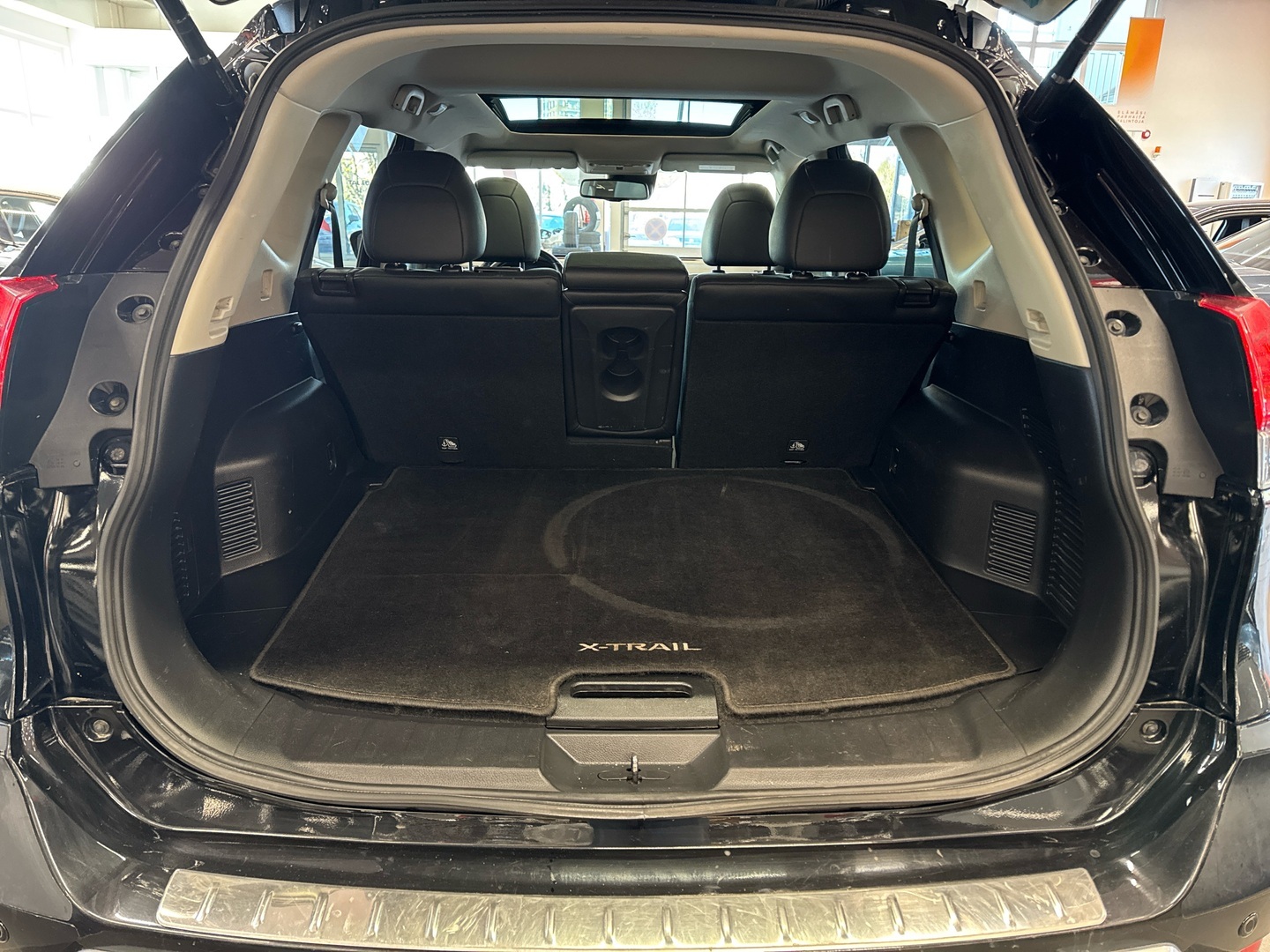 NISSAN X-Trail 2018