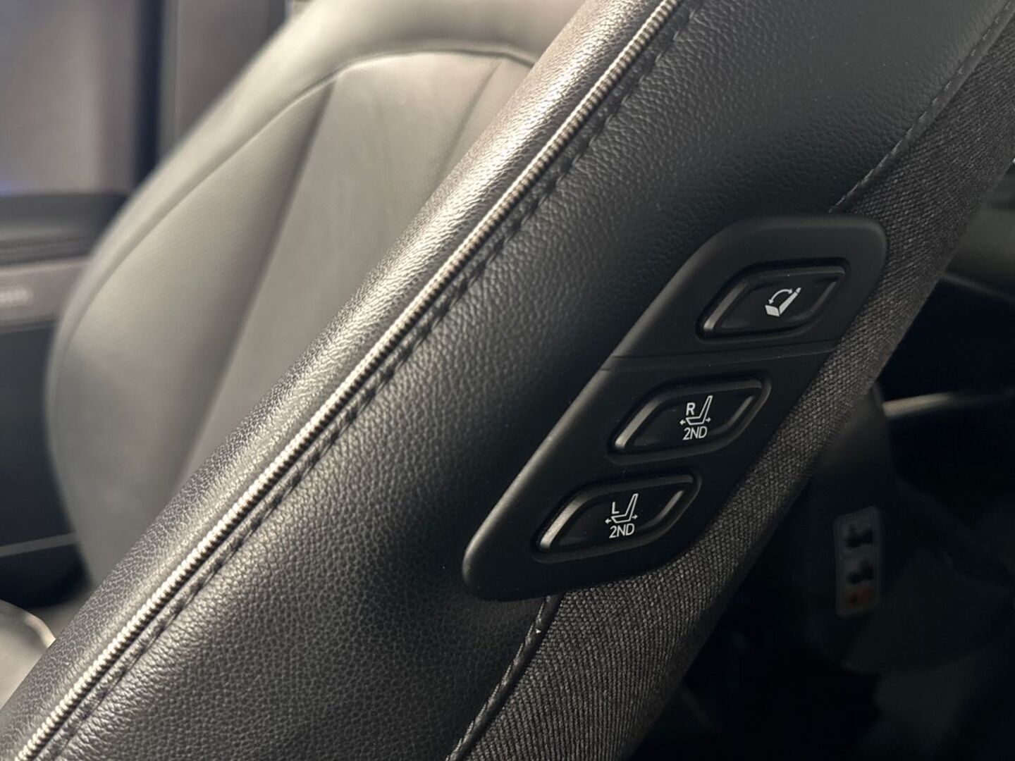 HYUNDAI IONIQ 5 34