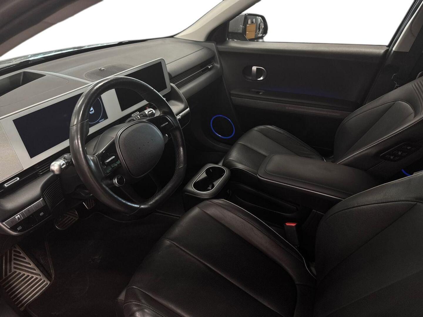 HYUNDAI IONIQ 5 7