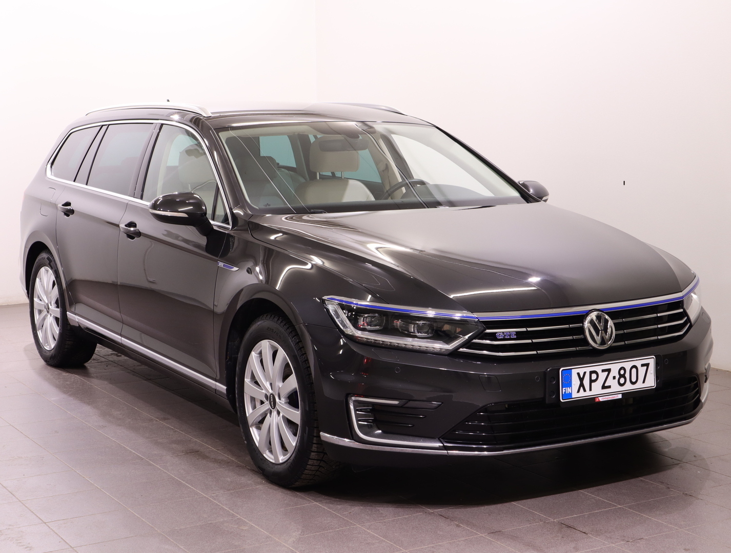 VOLKSWAGEN Passat 2018