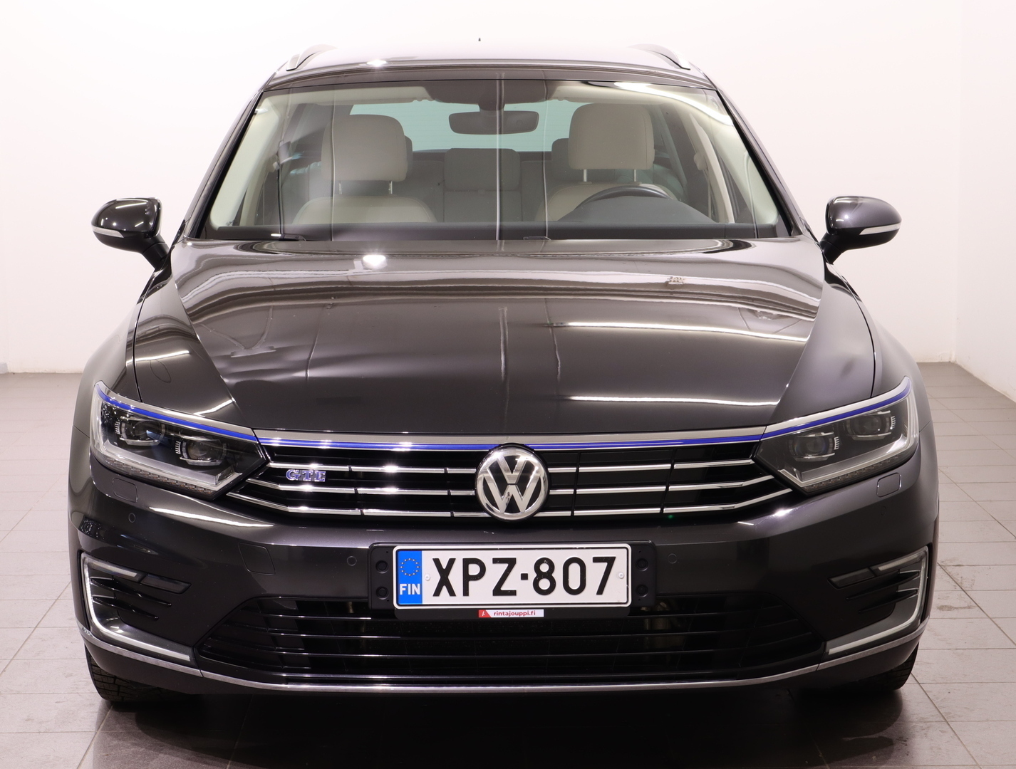 VOLKSWAGEN Passat 2018