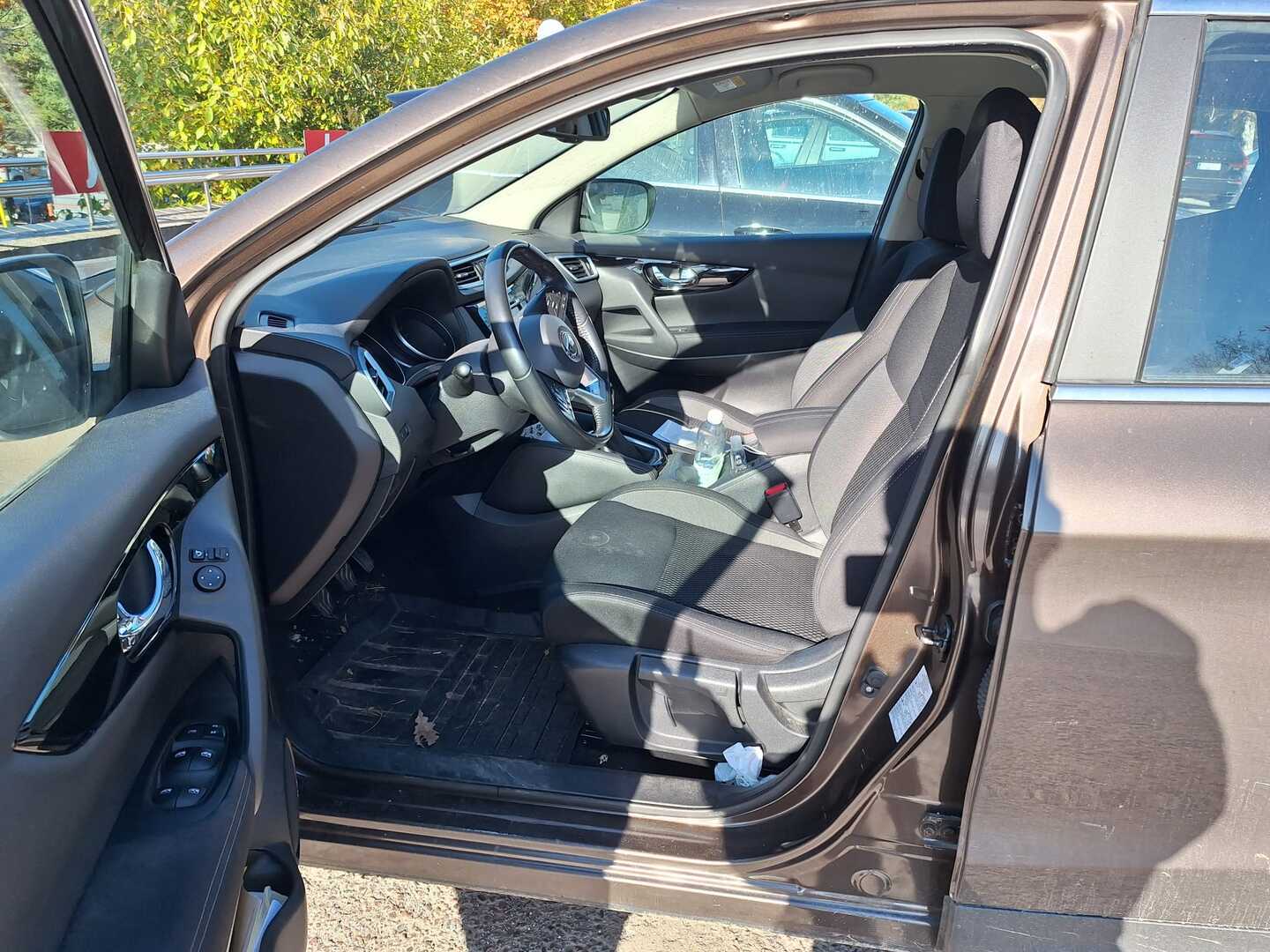 NISSAN Qashqai 2018