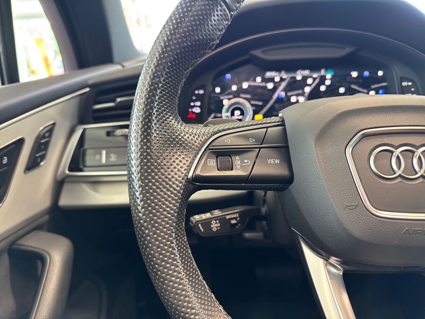 AUDI Q7 2021