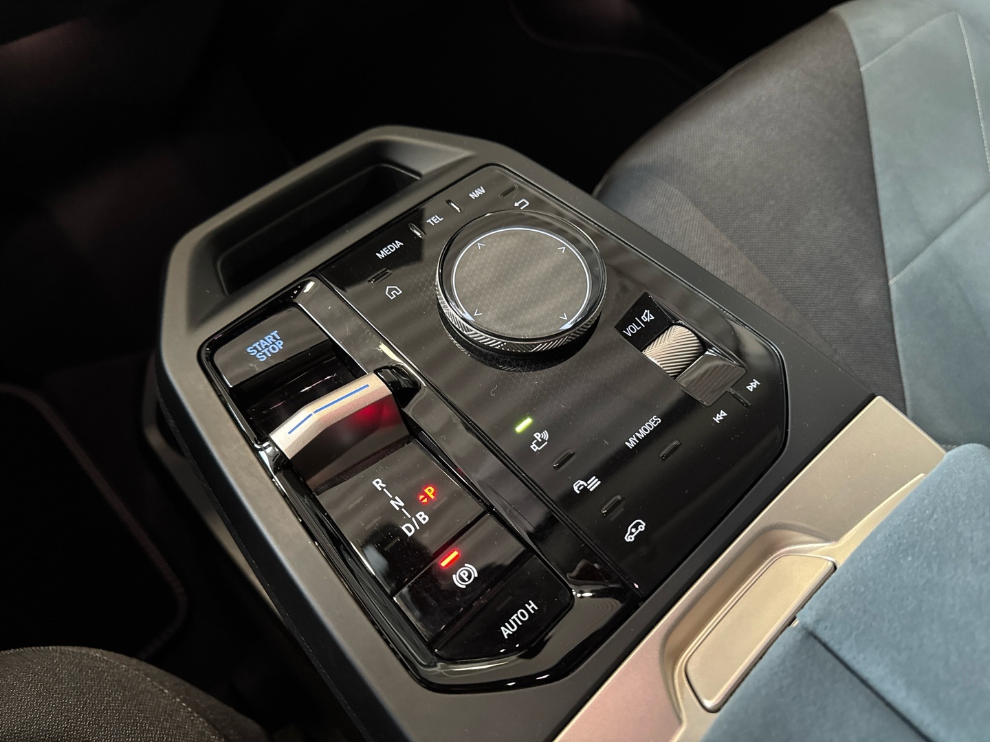 BMW iX 2023