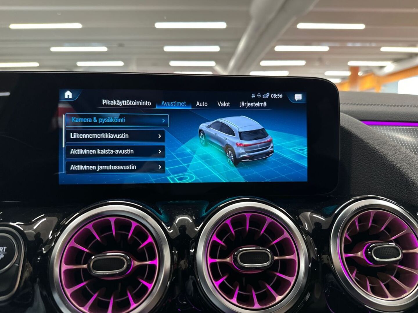 MERCEDES-BENZ EQA 2021