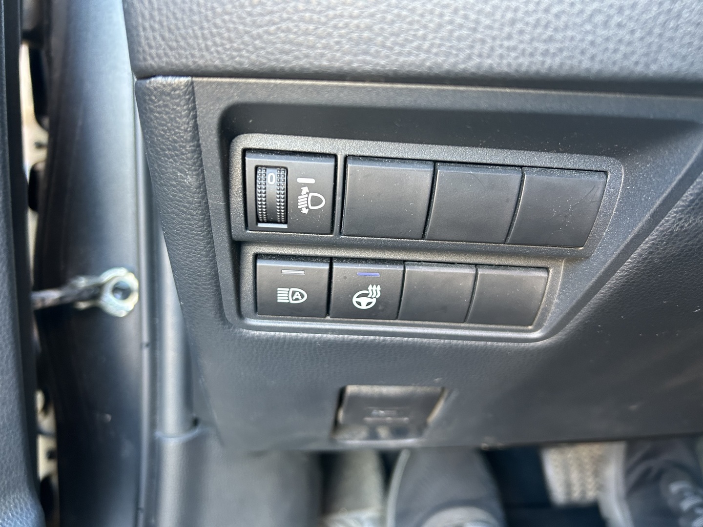 TOYOTA Yaris 2024