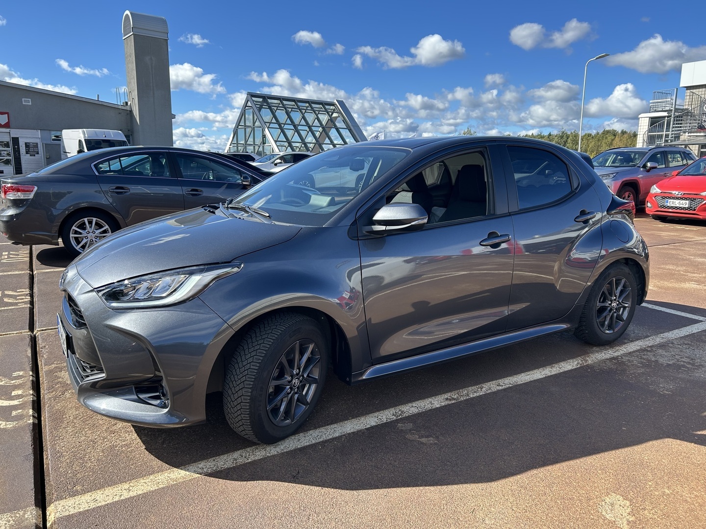 TOYOTA Yaris 2024