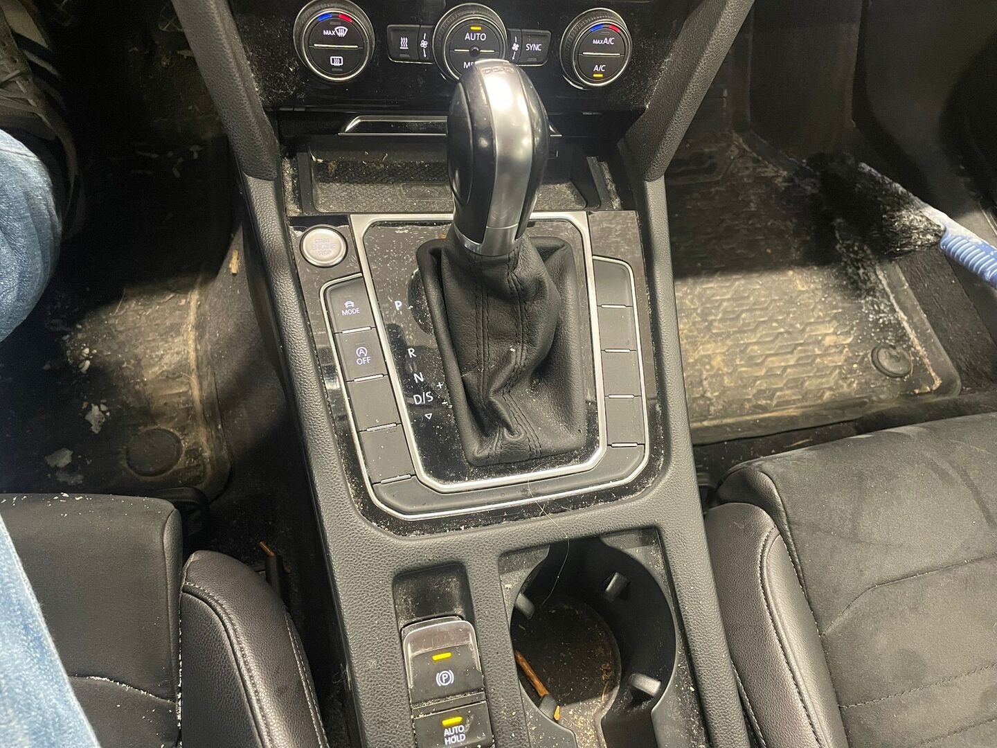 VOLKSWAGEN Passat 2019