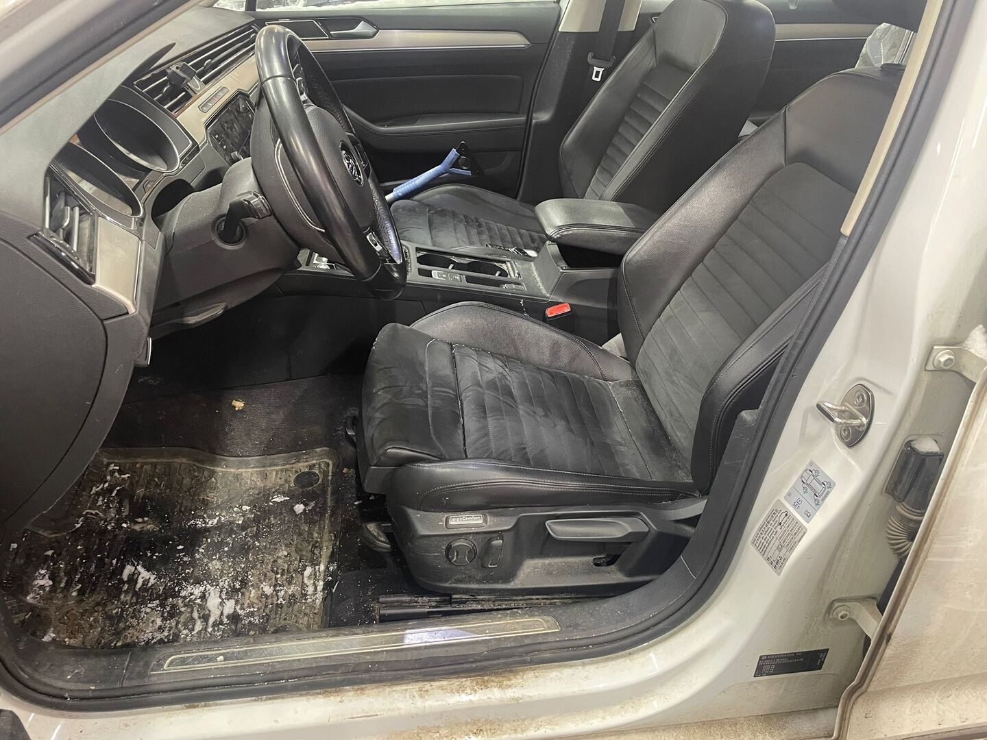 VOLKSWAGEN Passat 2019