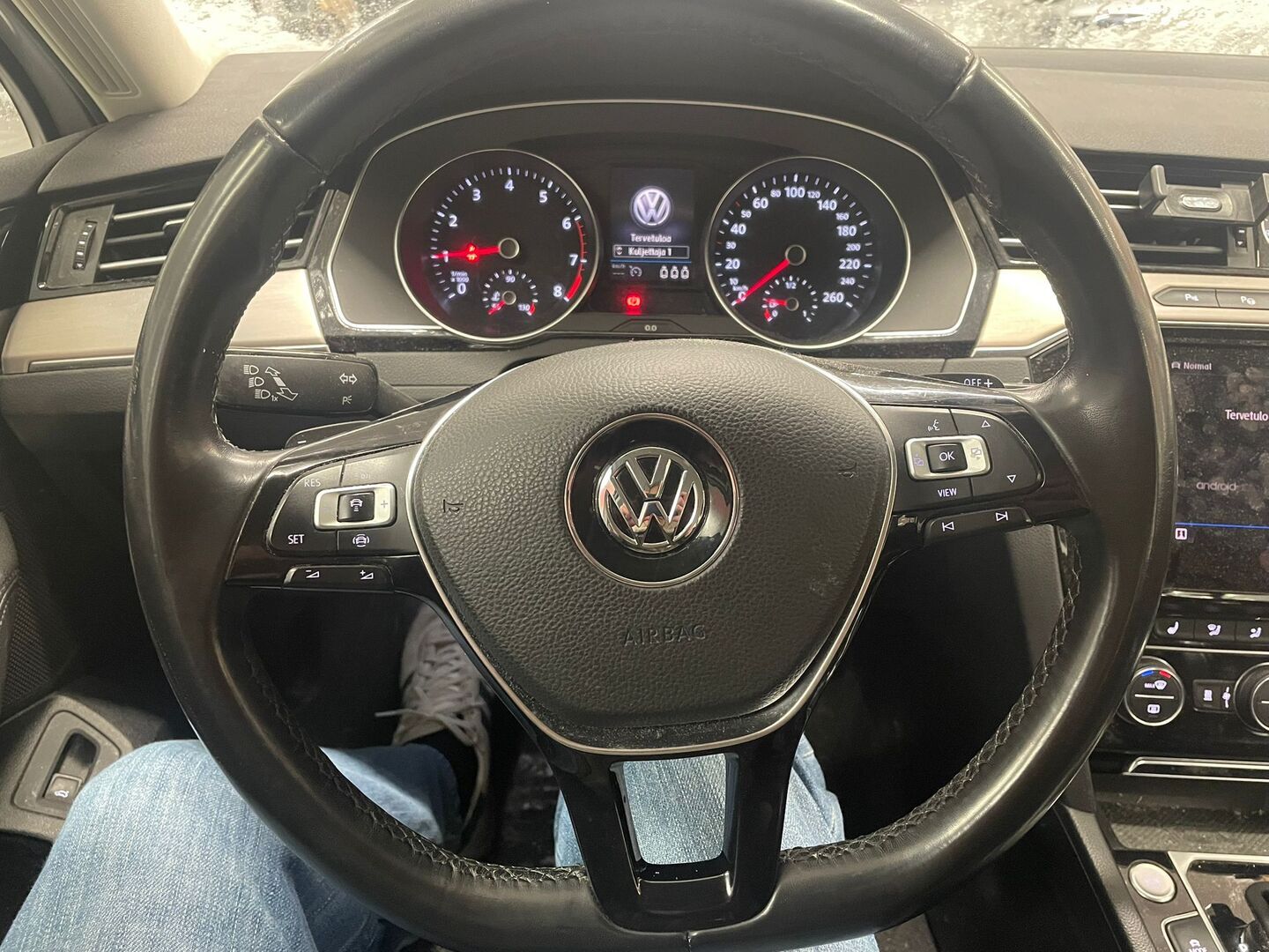 VOLKSWAGEN Passat 2019