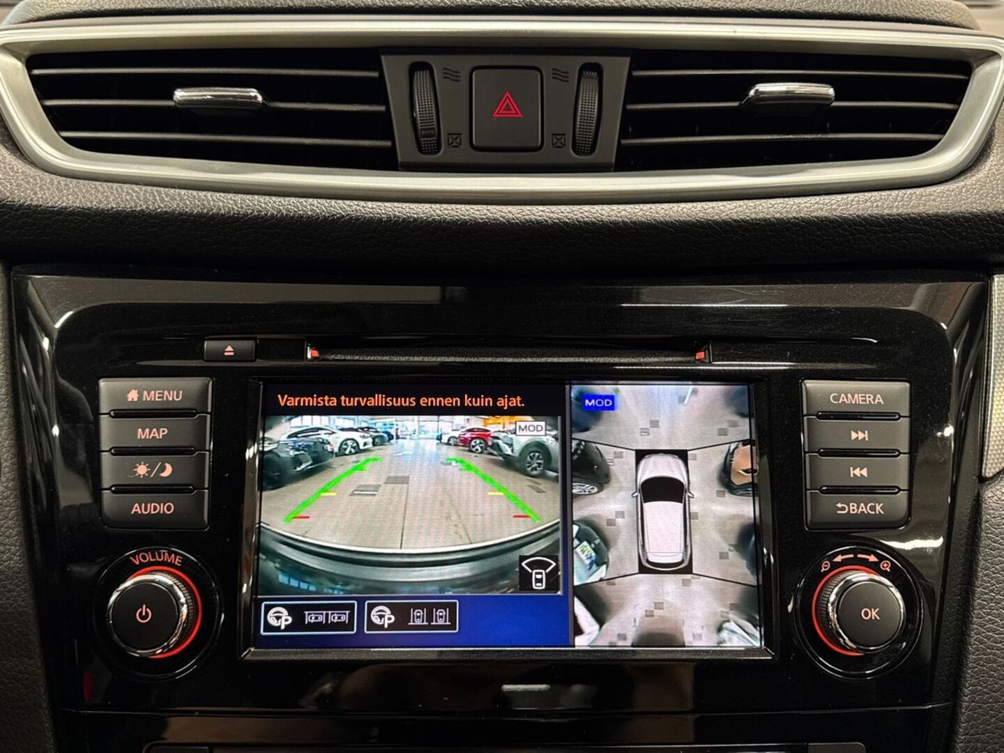 NISSAN Qashqai 24