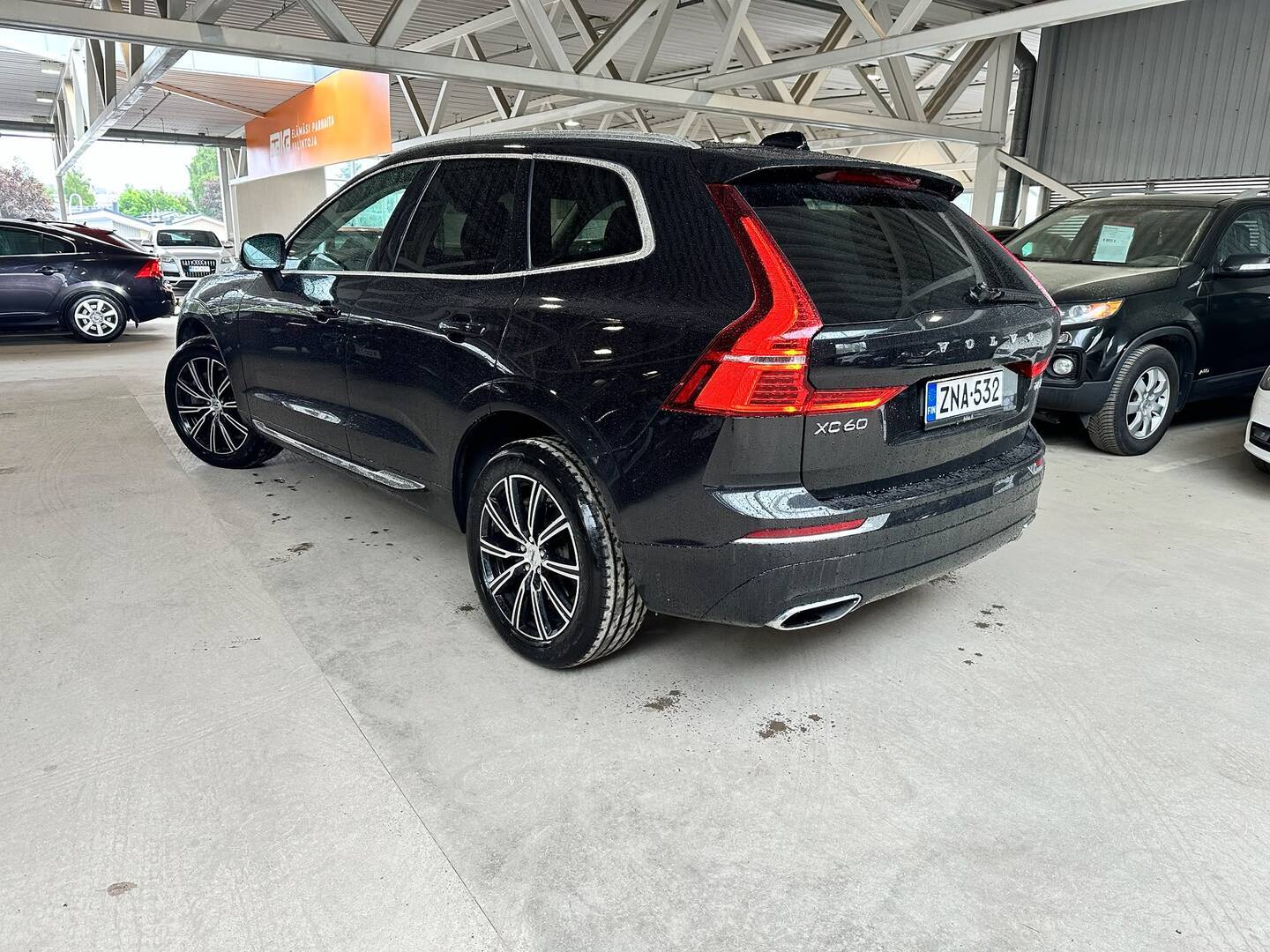 VOLVO XC60 2019
