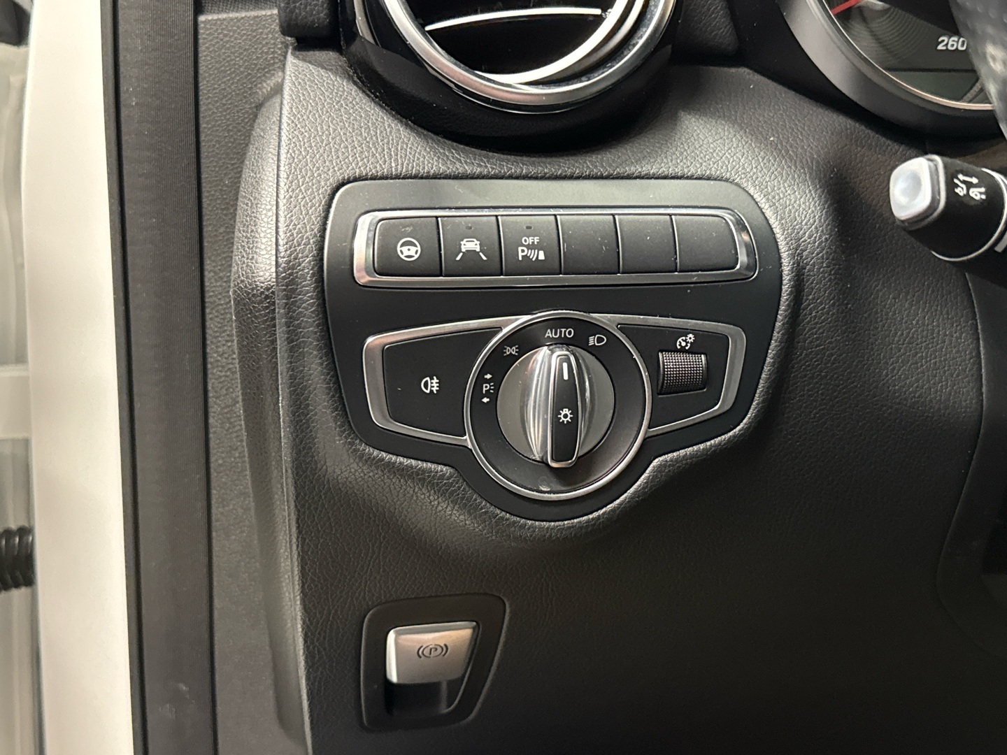 MERCEDES-BENZ GLC 2018