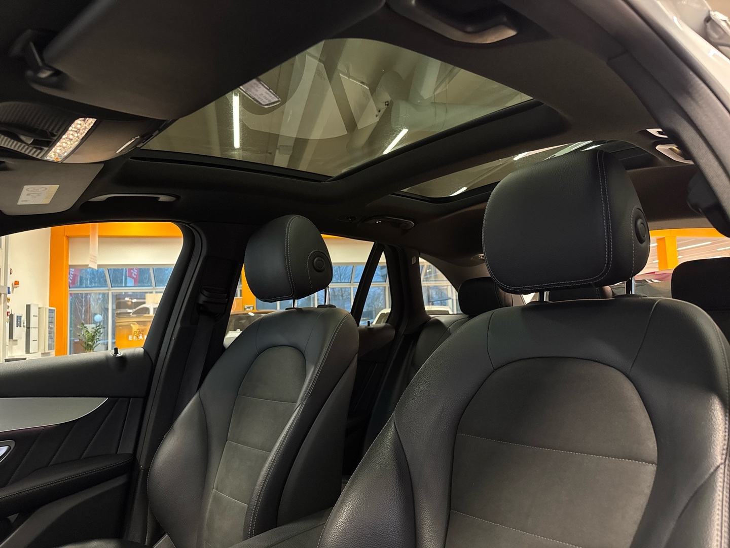 MERCEDES-BENZ GLC 2018