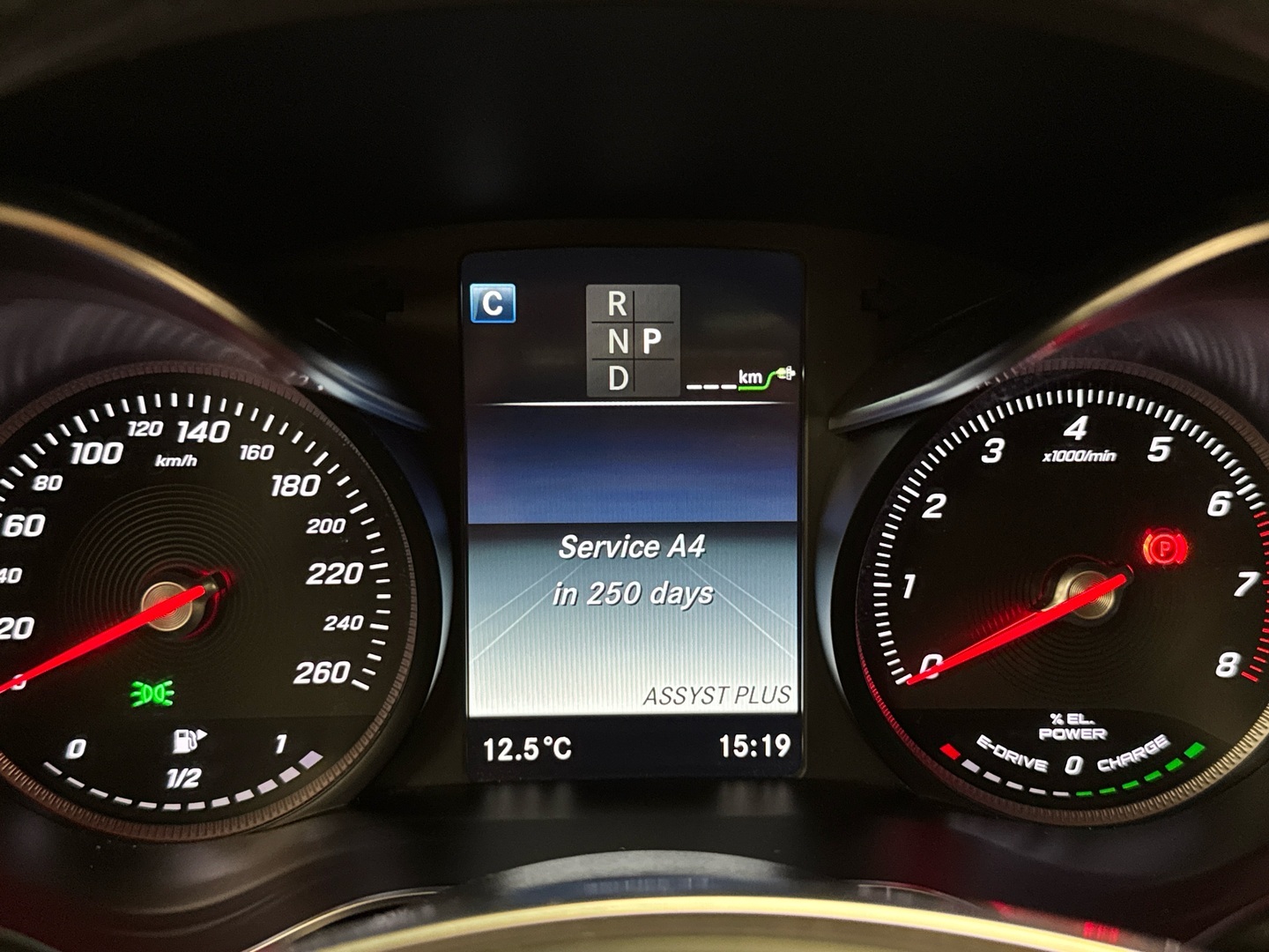 MERCEDES-BENZ GLC 2018