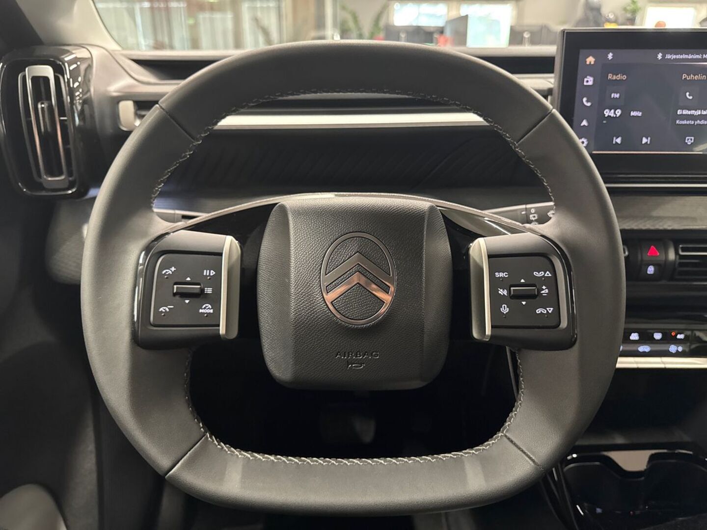 CITROEN e-C3 Aircross 24