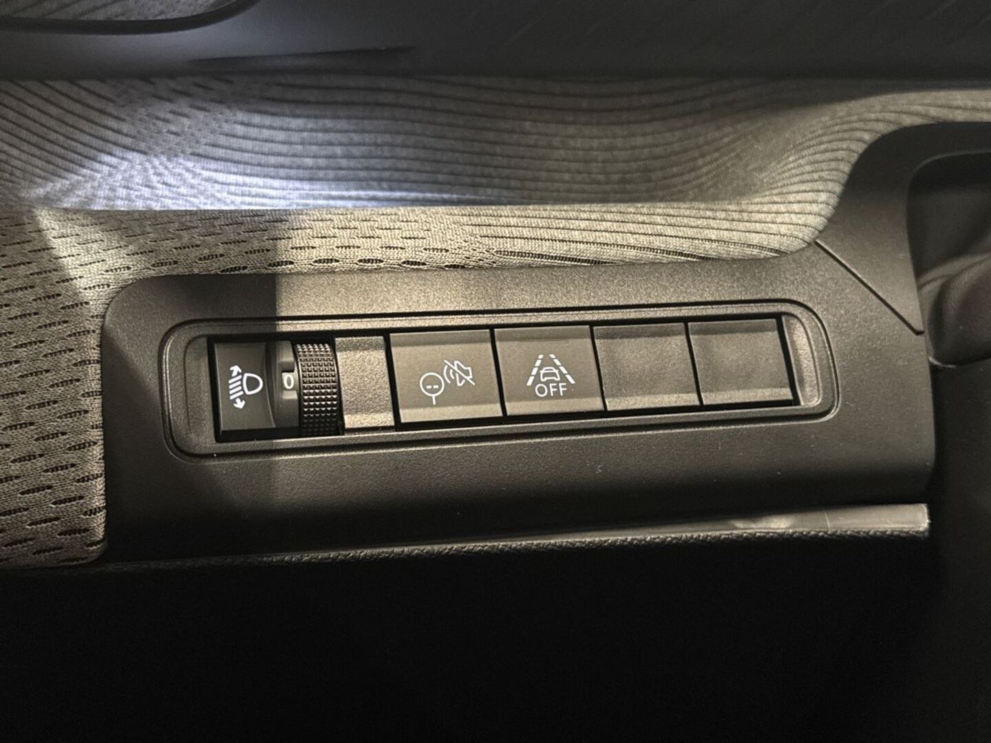 CITROEN e-C3 Aircross 28