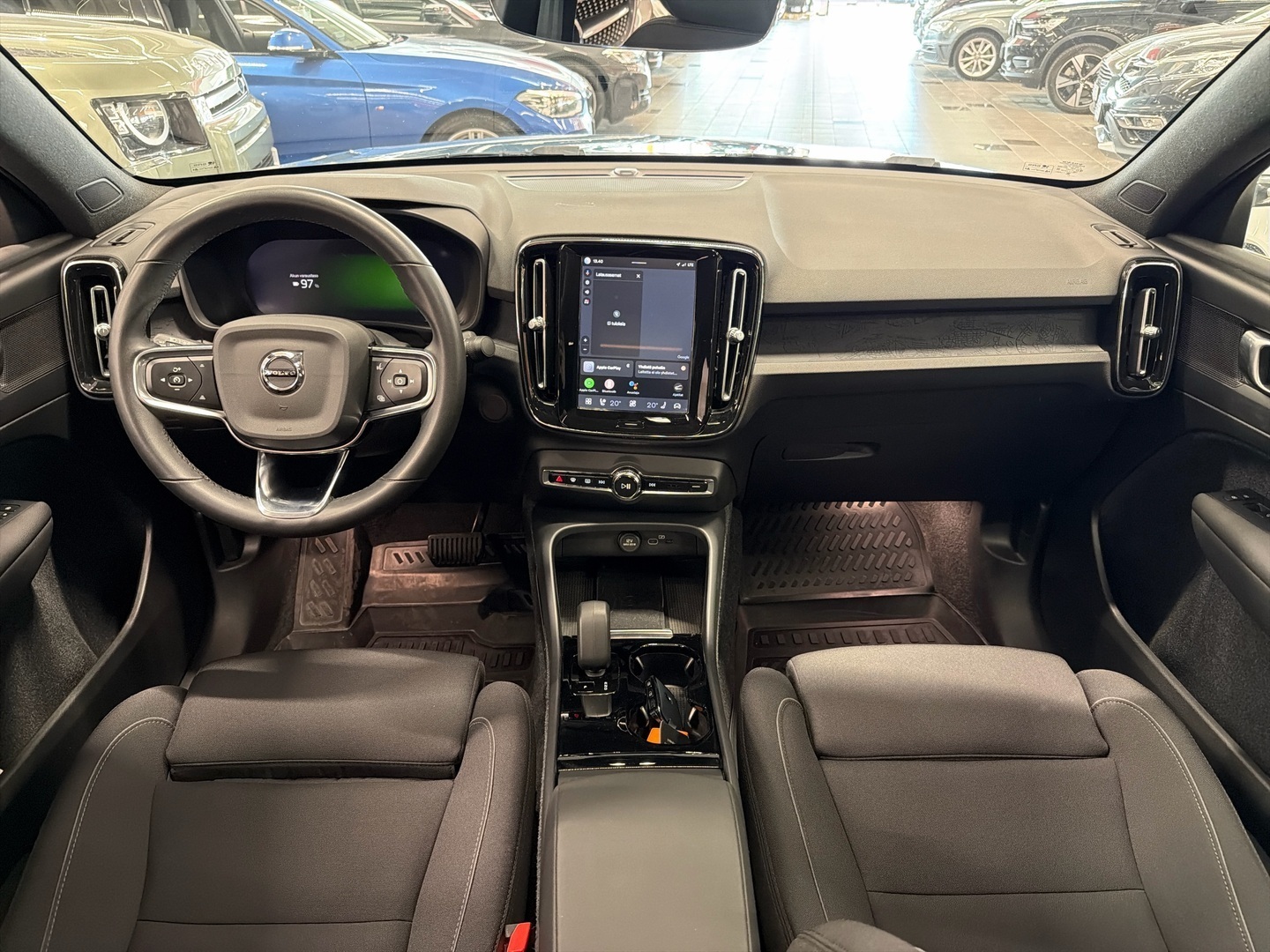 VOLVO C40 2022