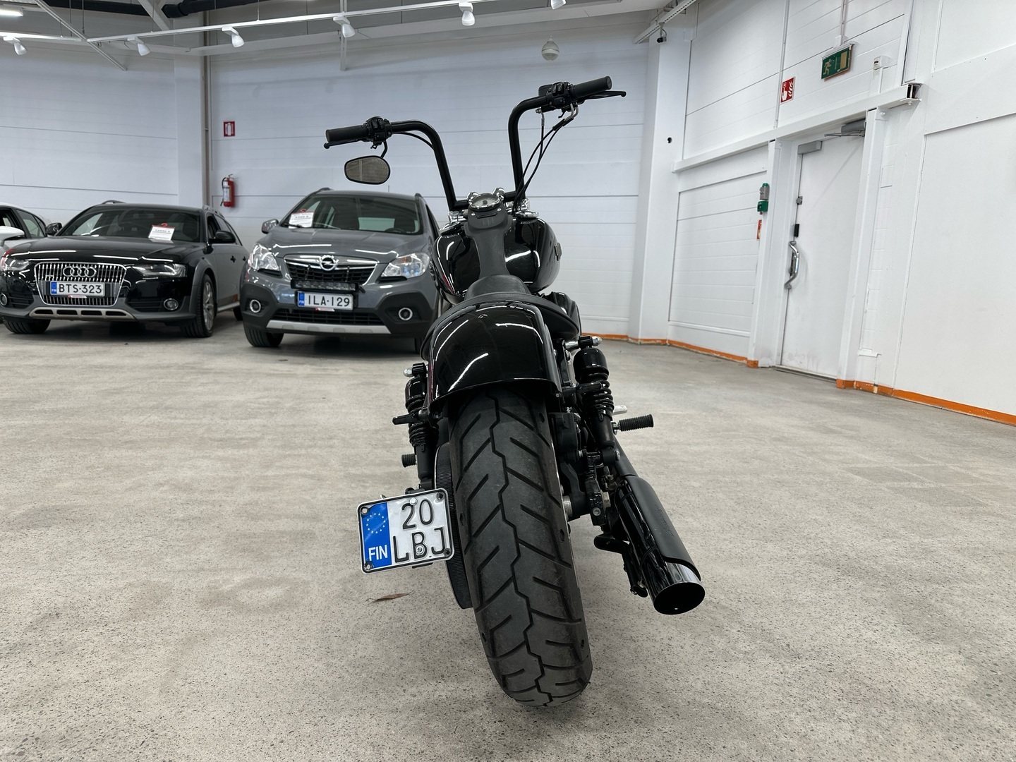 HARLEY-DAVIDSON DYNA 2010