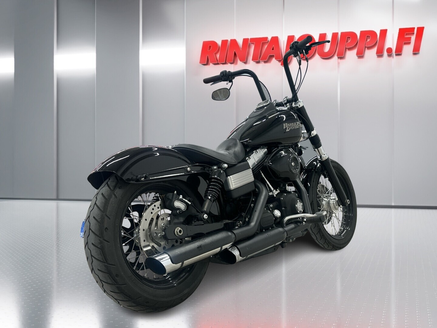 HARLEY-DAVIDSON DYNA 2010