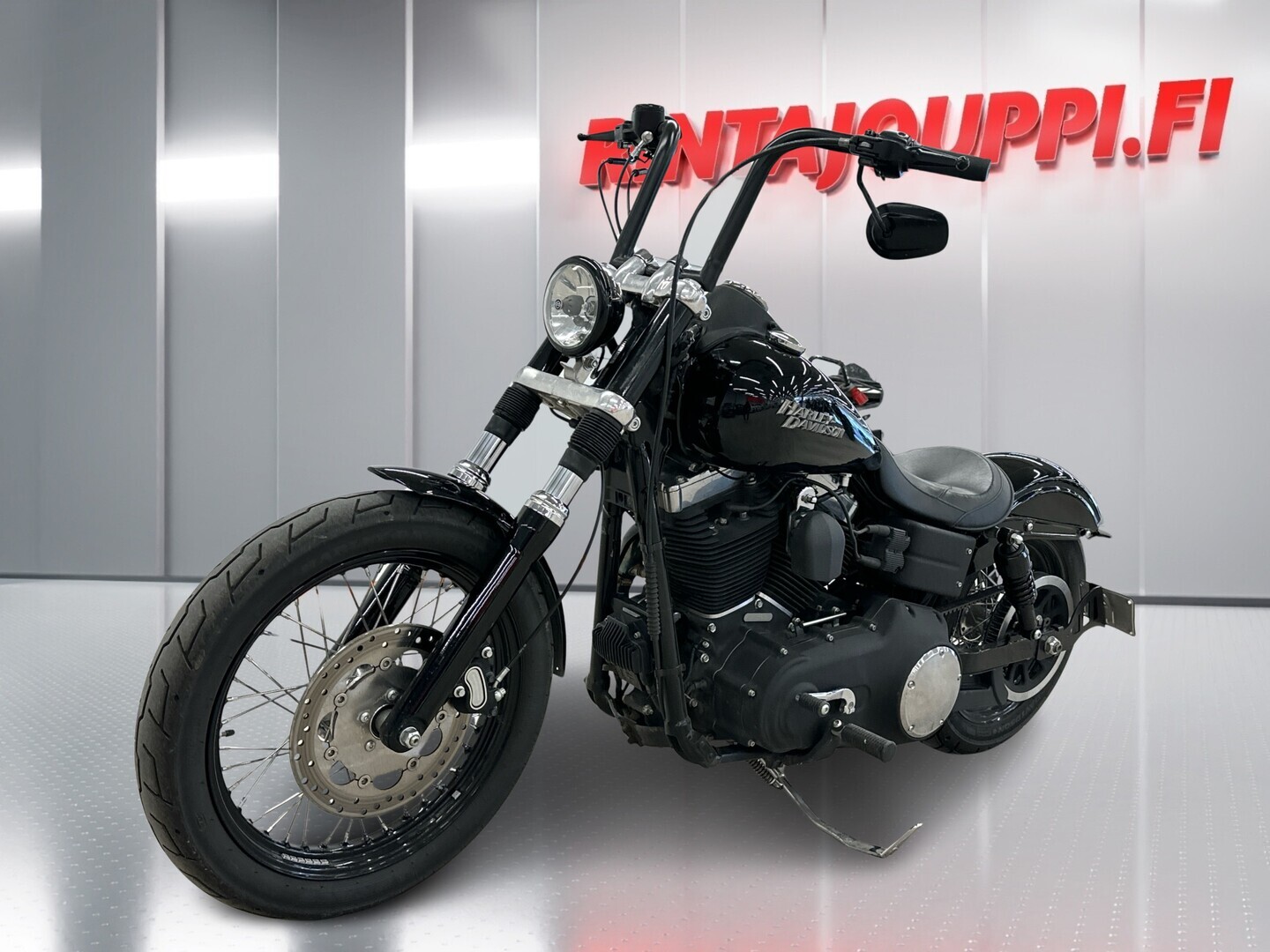 HARLEY-DAVIDSON DYNA 2010