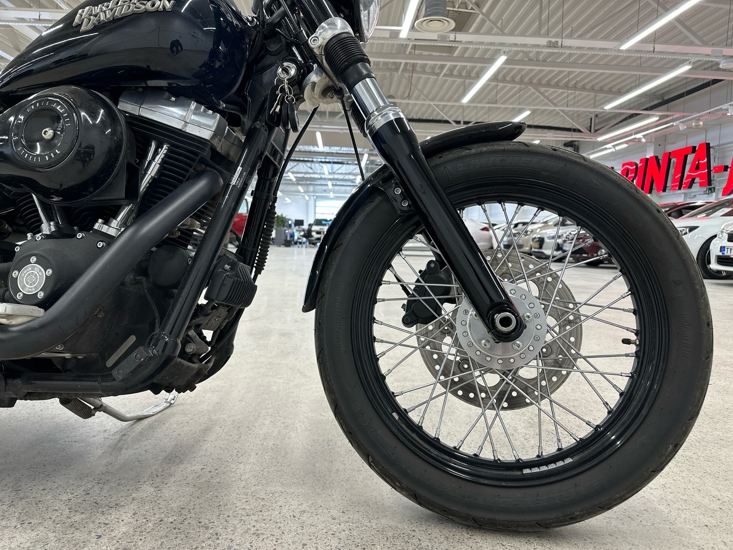 HARLEY-DAVIDSON DYNA 2010