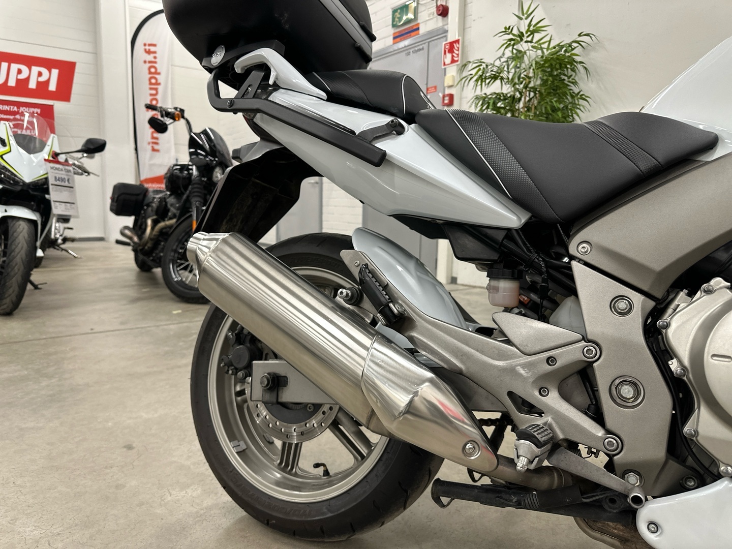 HONDA CBF 2010