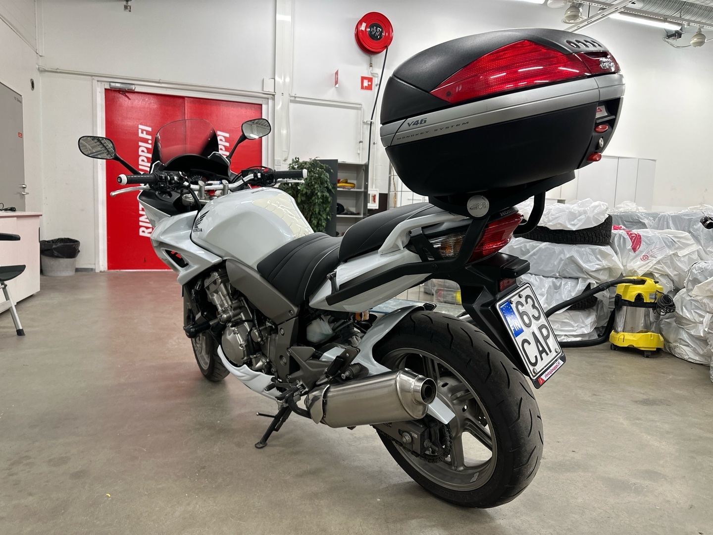 HONDA CBF 2010