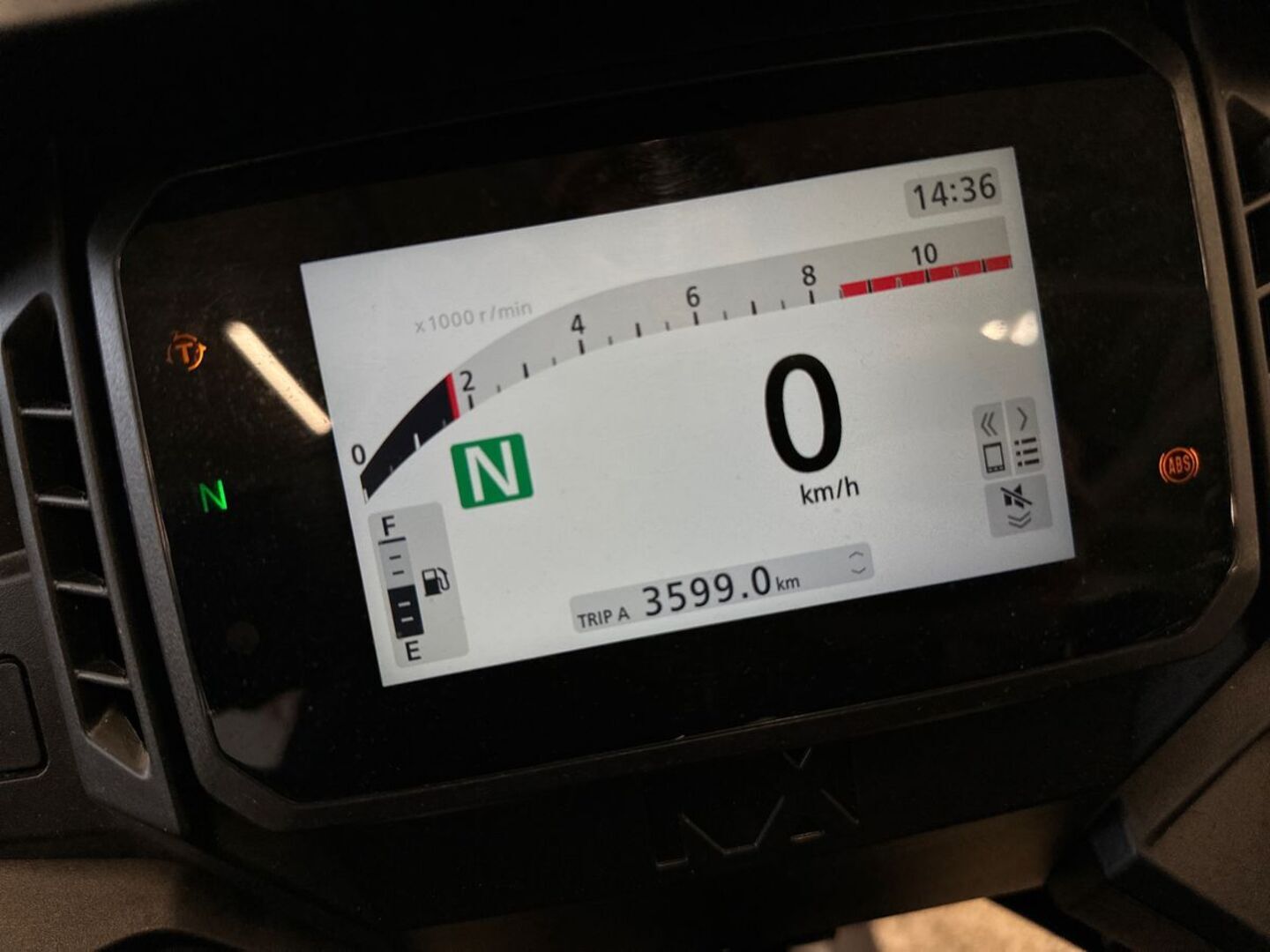HONDA NX 2024