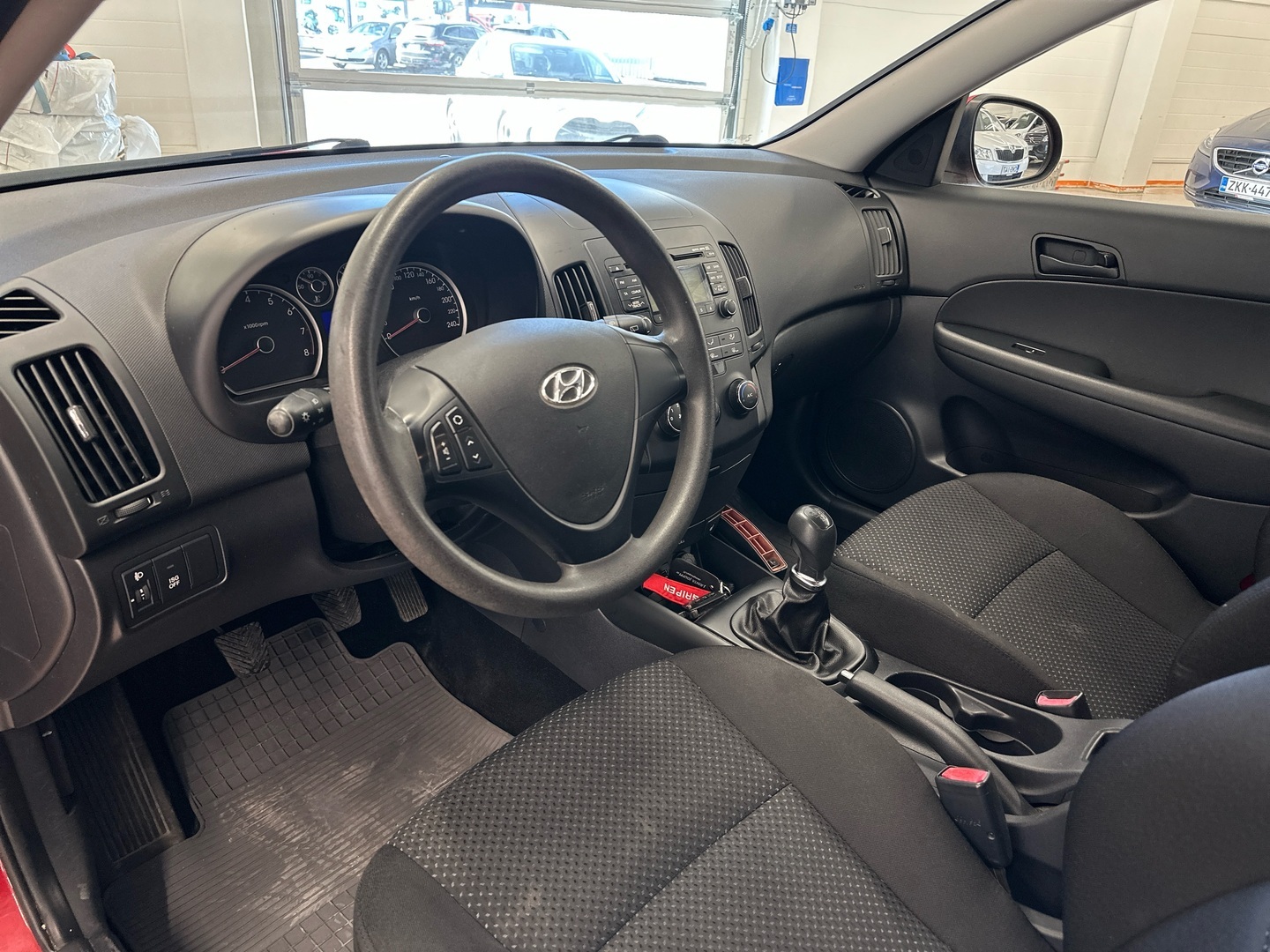 HYUNDAI i30 2011