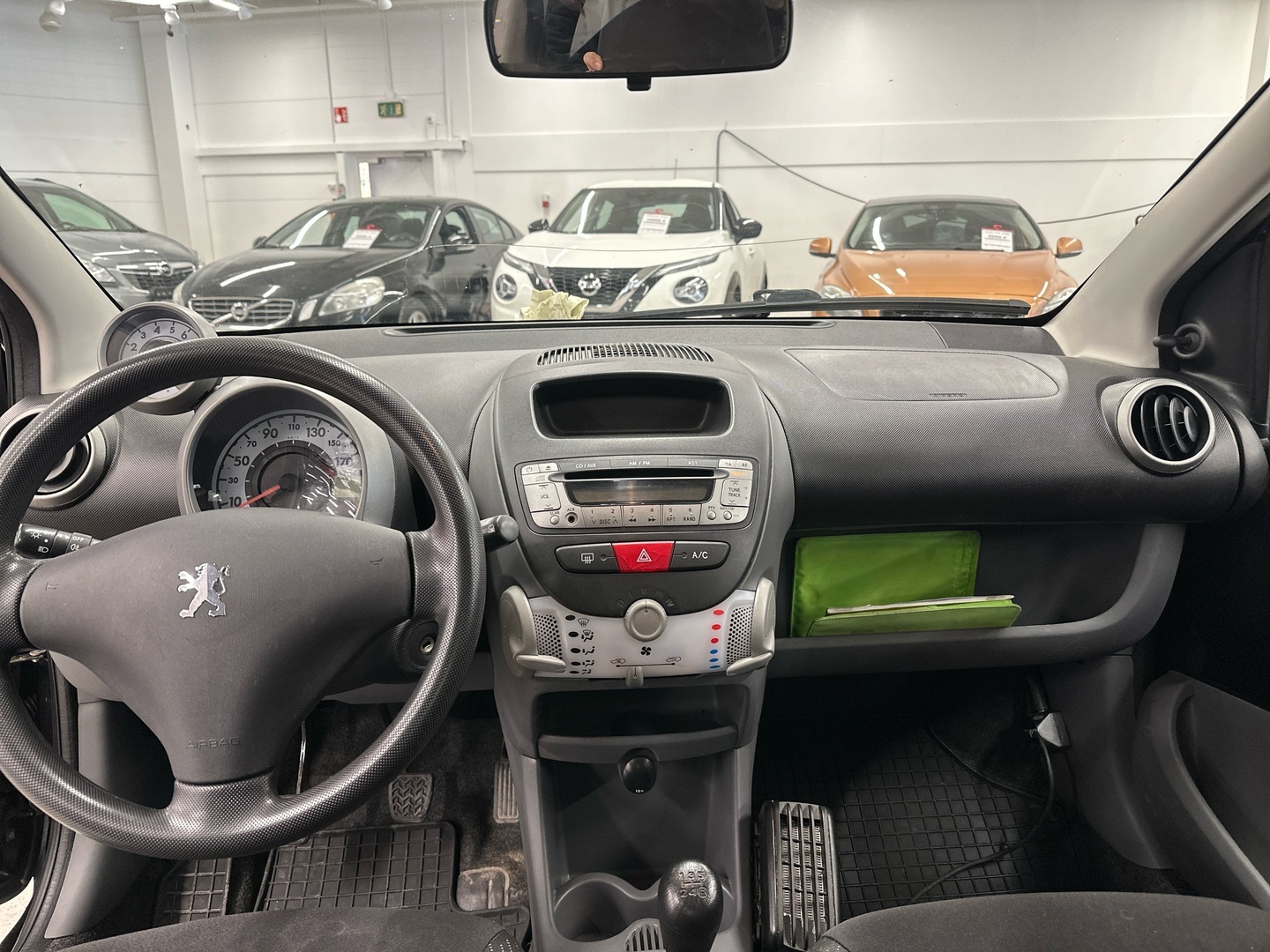 PEUGEOT 107 2009