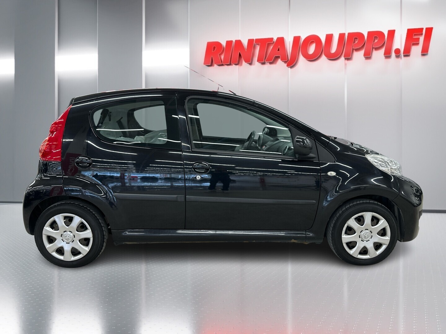 PEUGEOT 107 2009